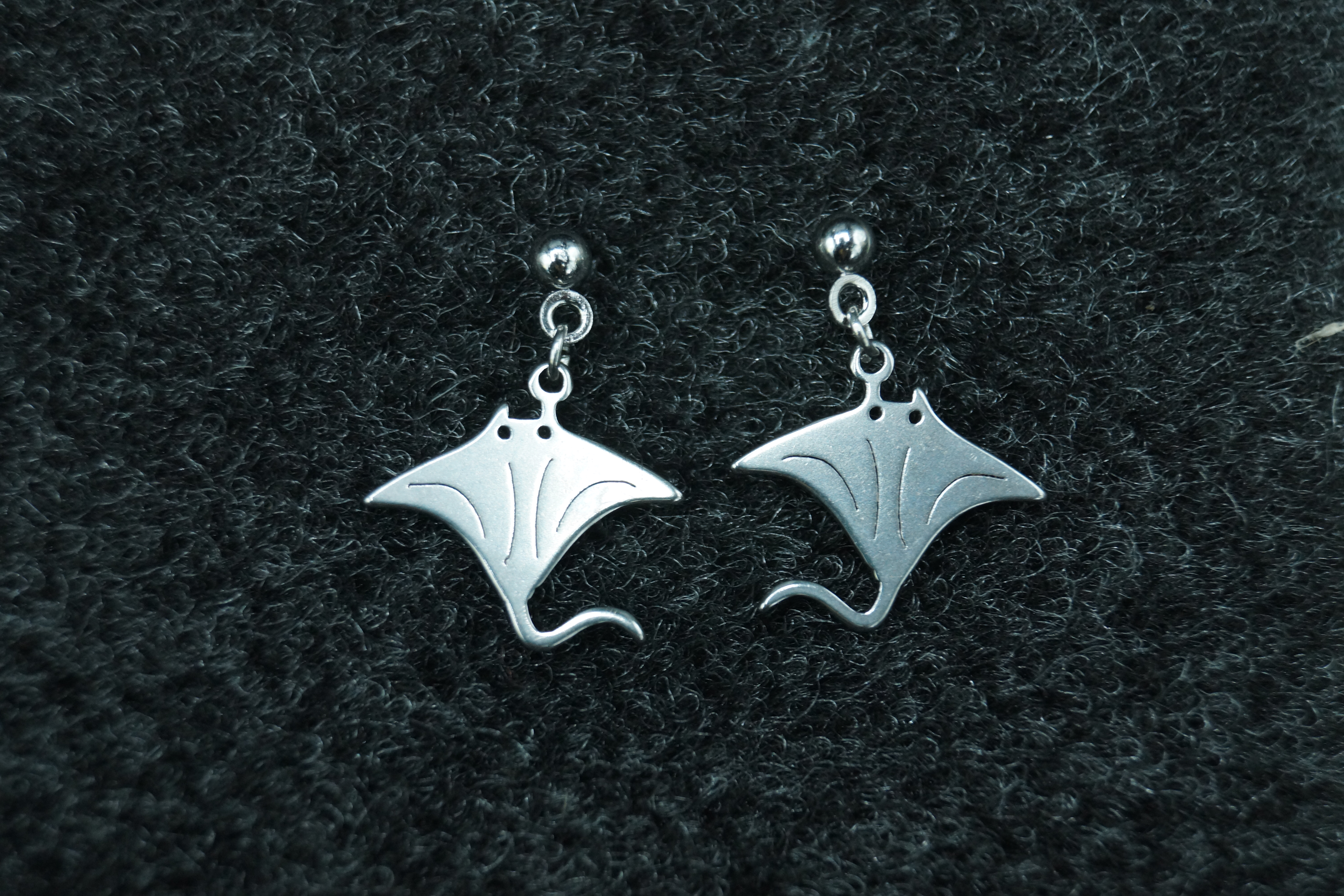 Boucles d'oreilles raie manta