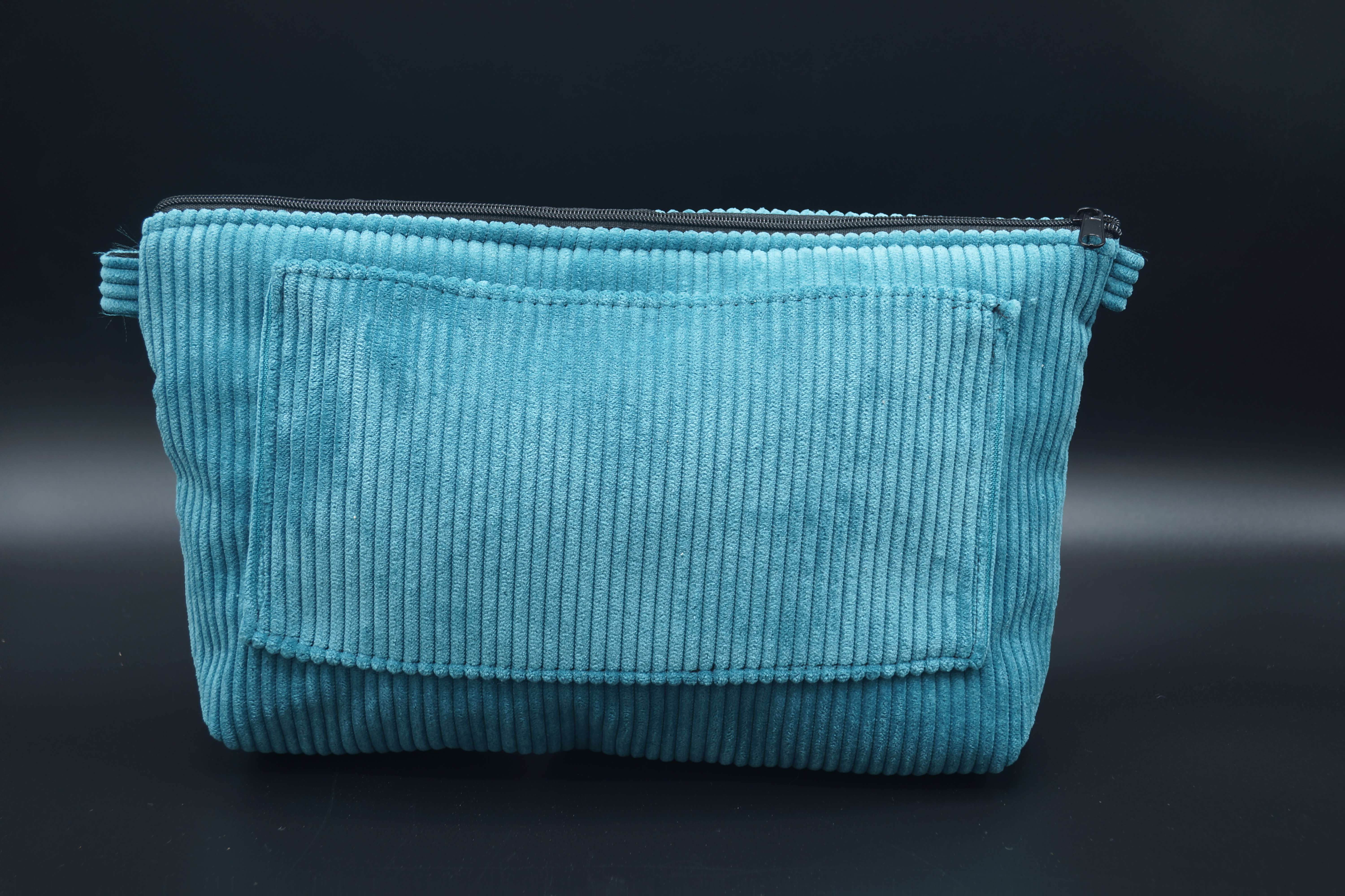 Trousse de toilette en velours côtelé