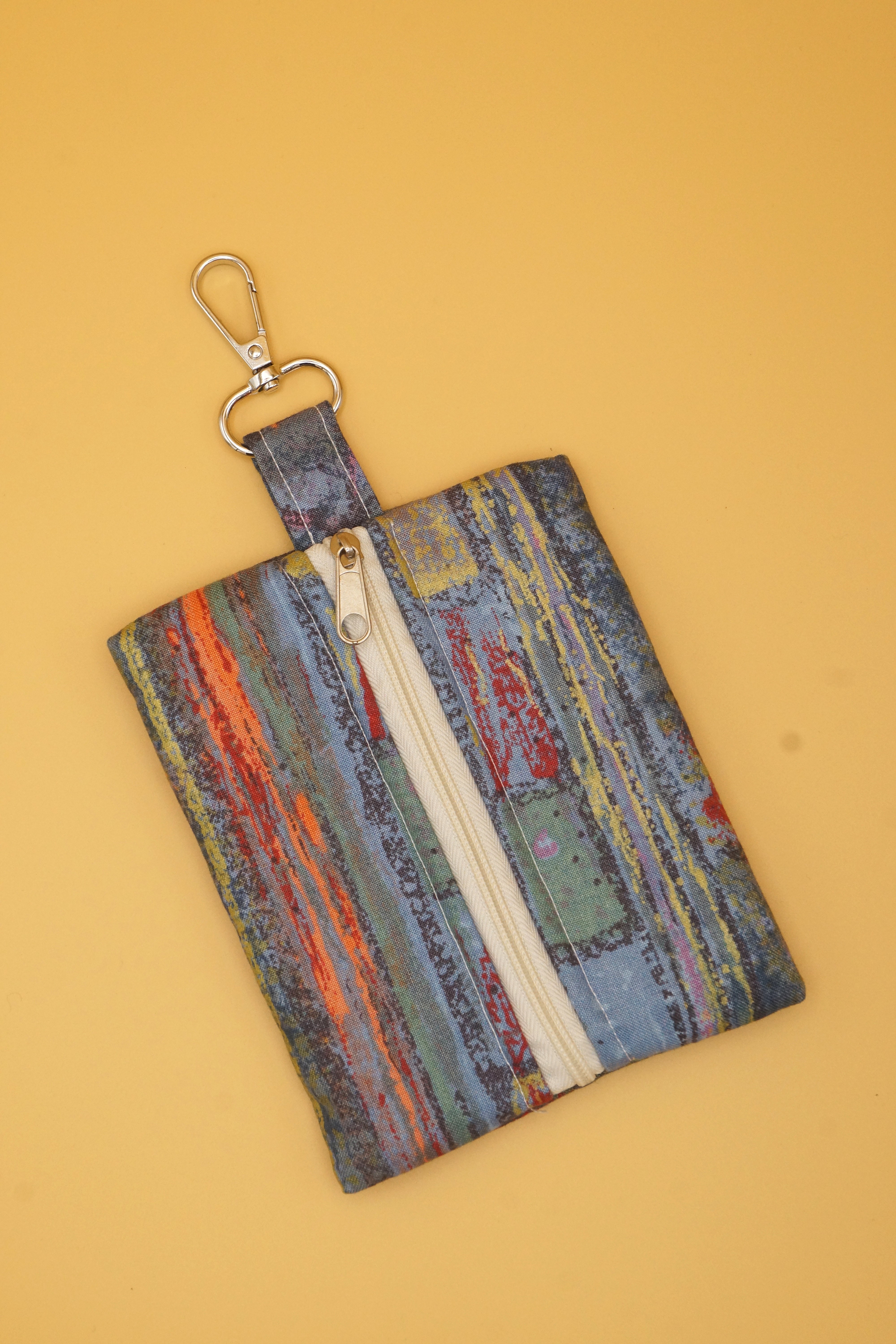 Pochette à mousqueton