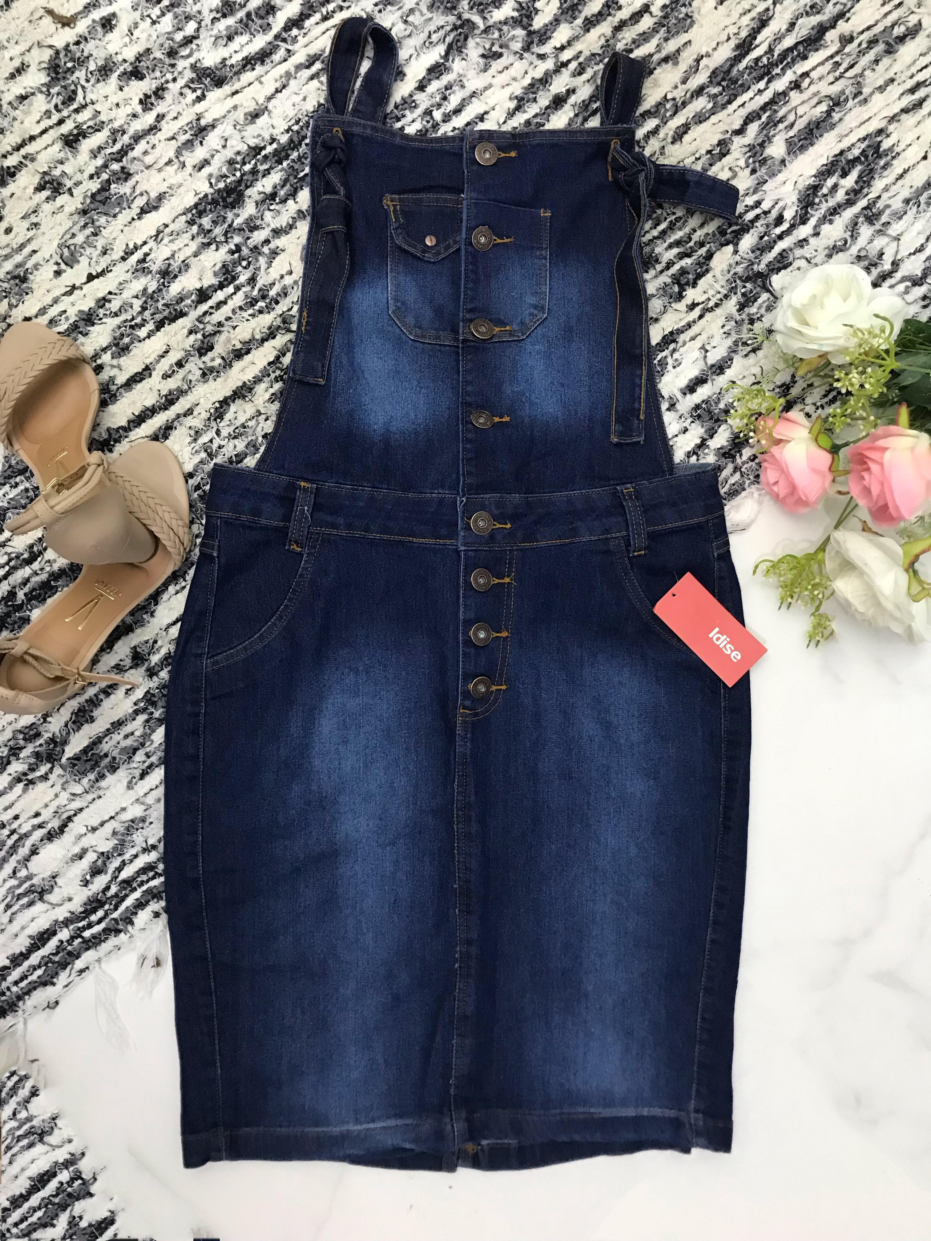 Jardineira jeans Tamanho 44