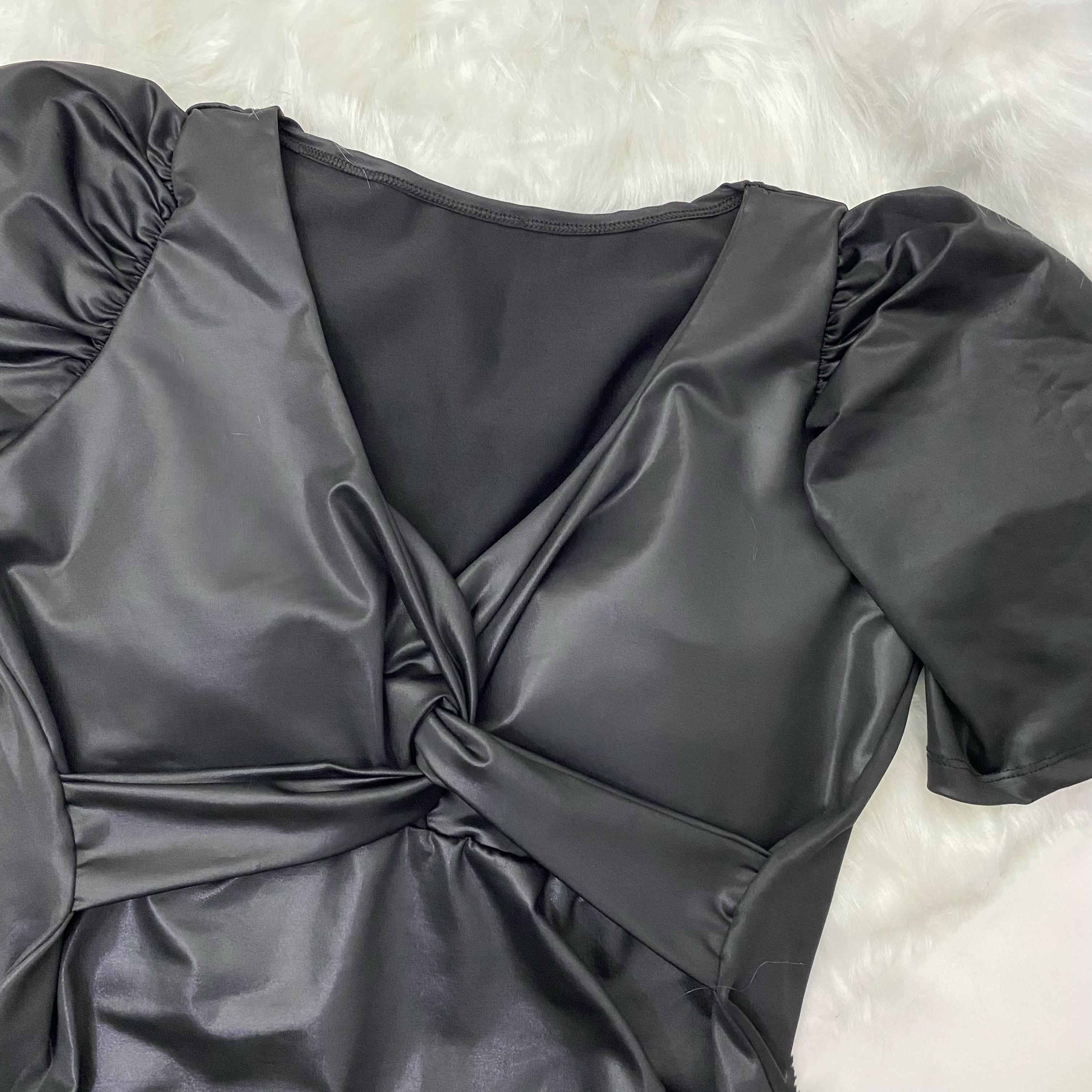 Vestido preto Tamanho G