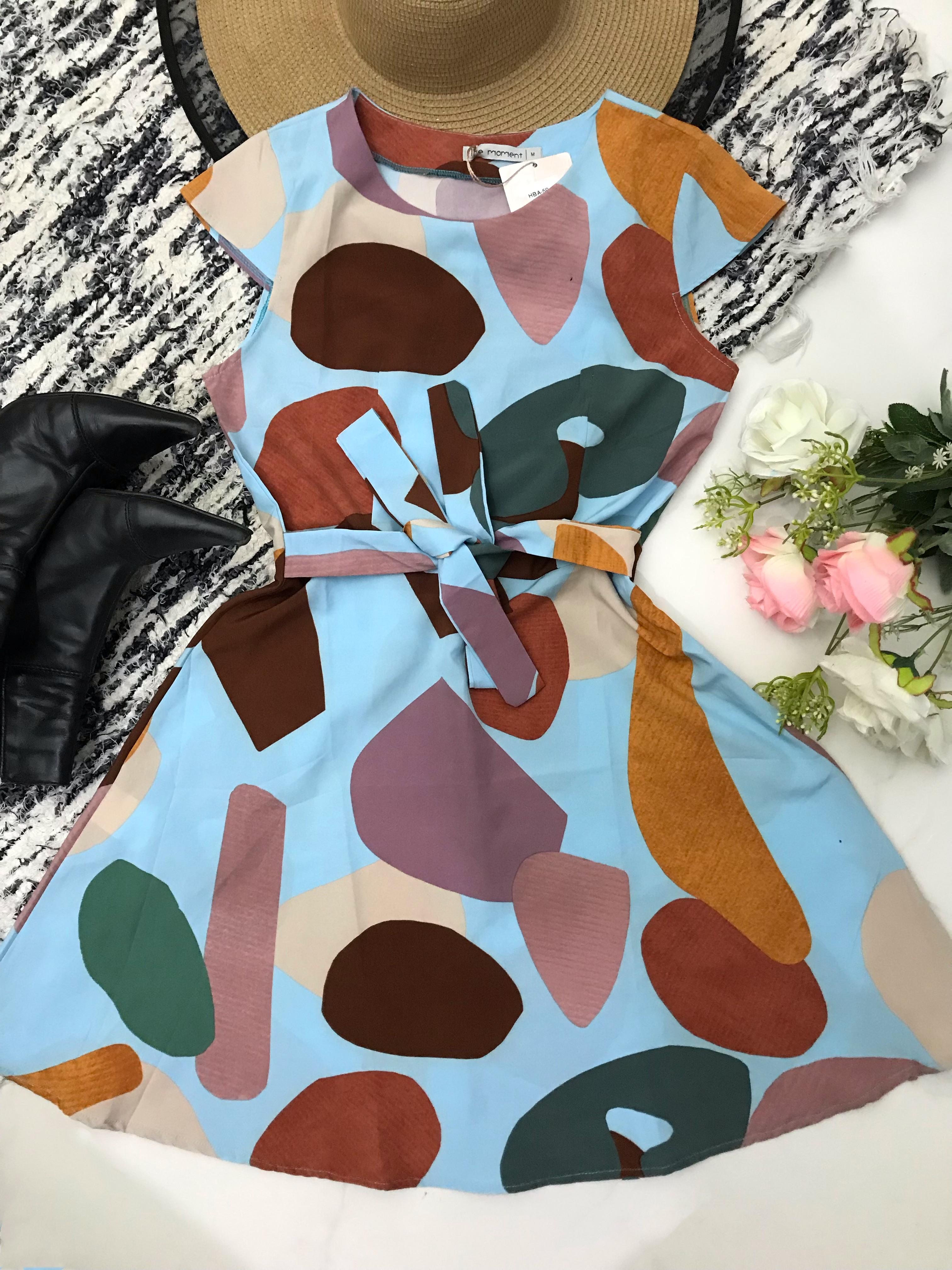 Vestido estampado colorido Tamanho M