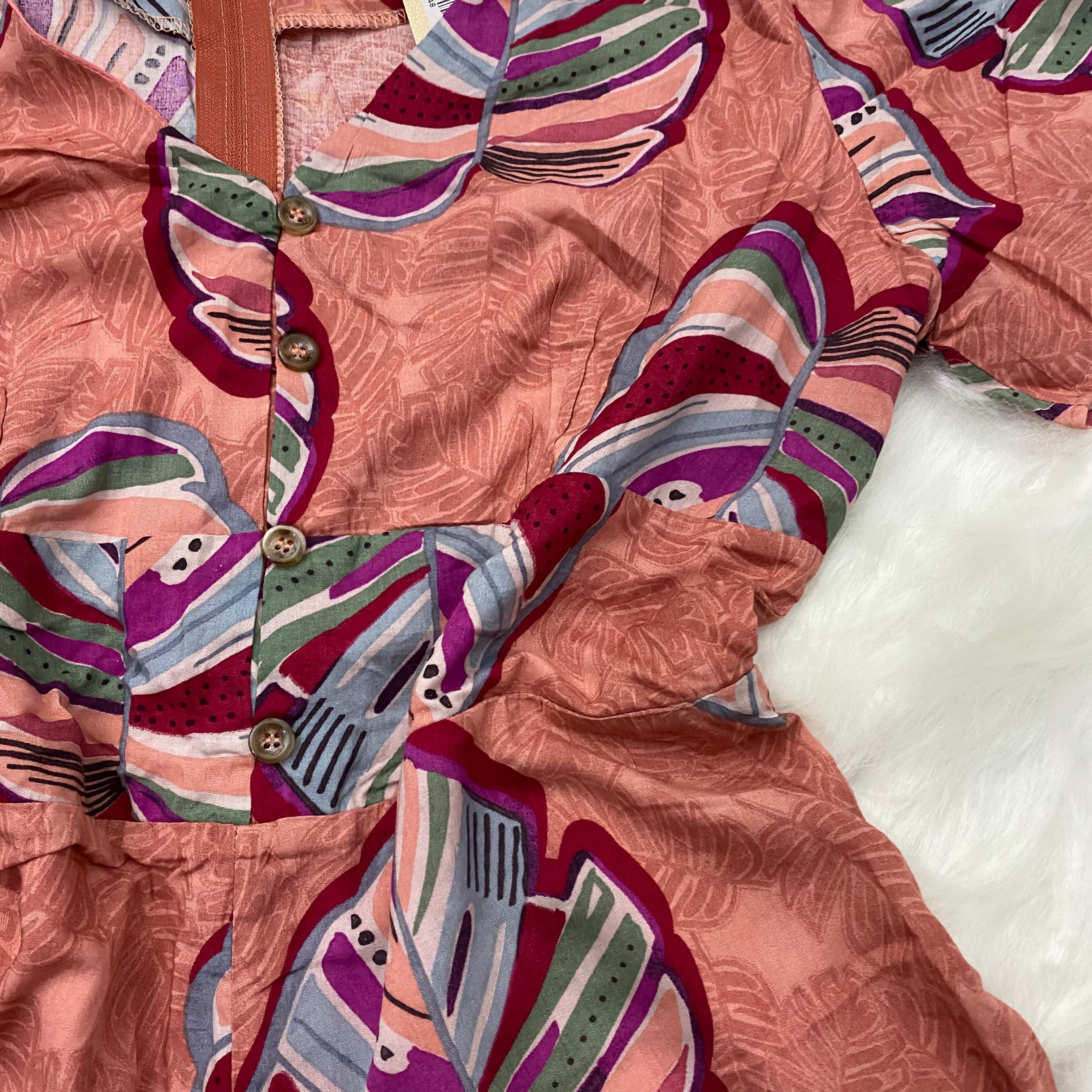 Macaquinho estampado feminino Tamanho M