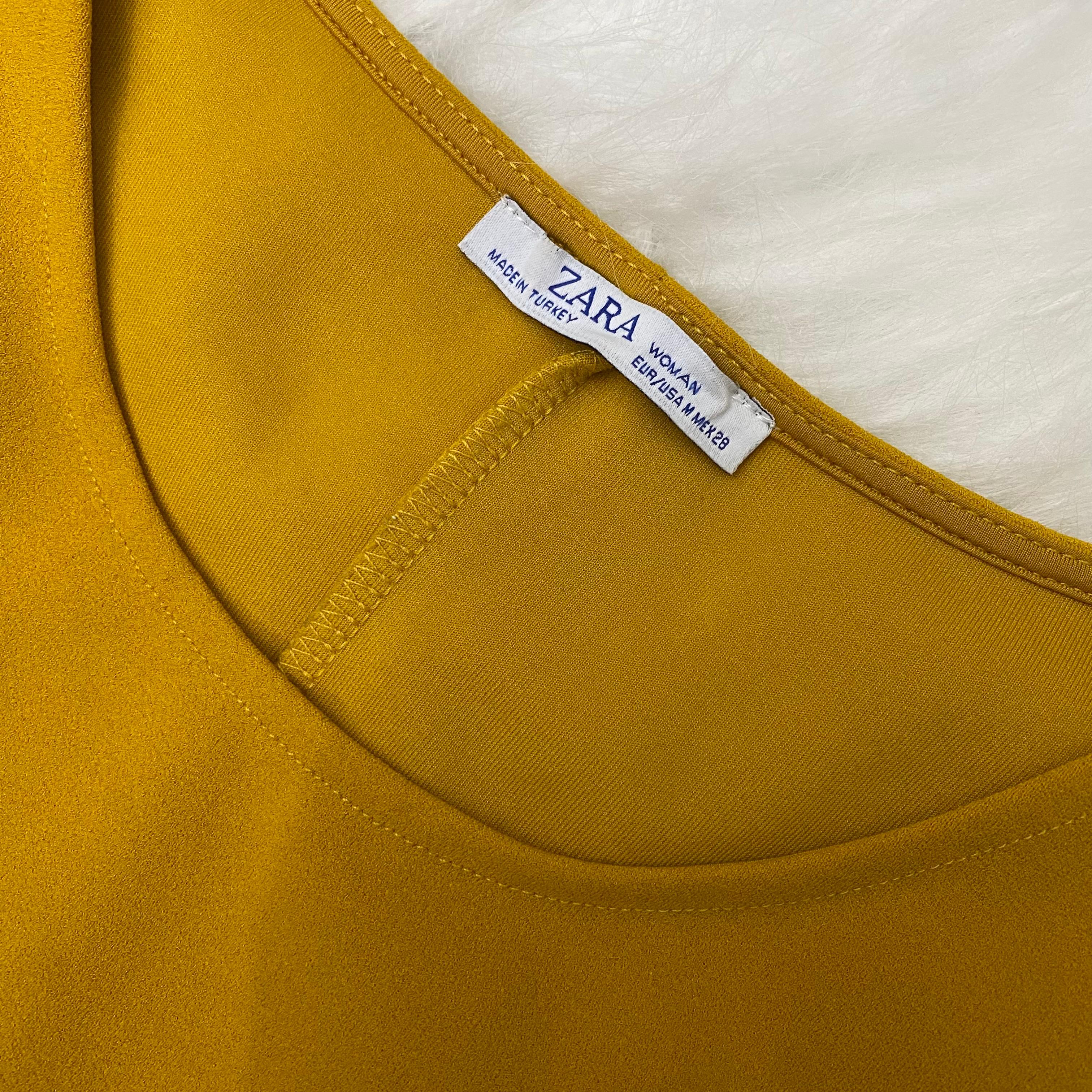 Blusa Zara - cor Mostarda Tamanho M