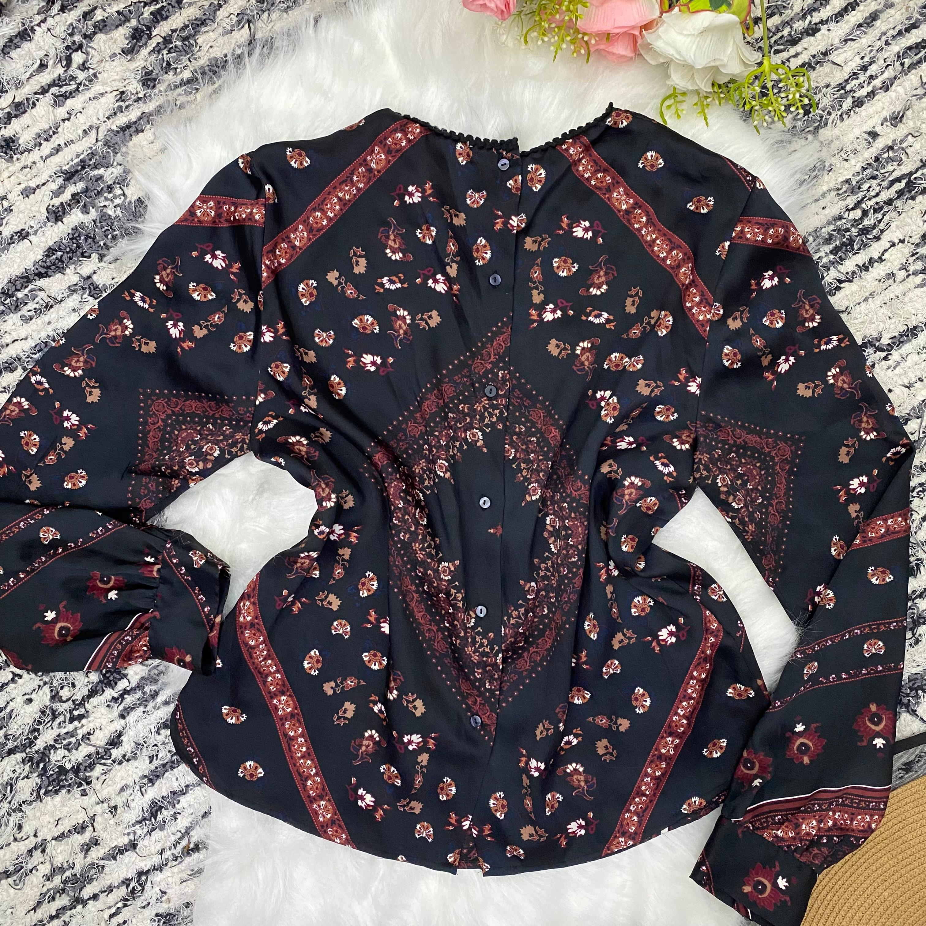 Blusa estampada Tamanho P