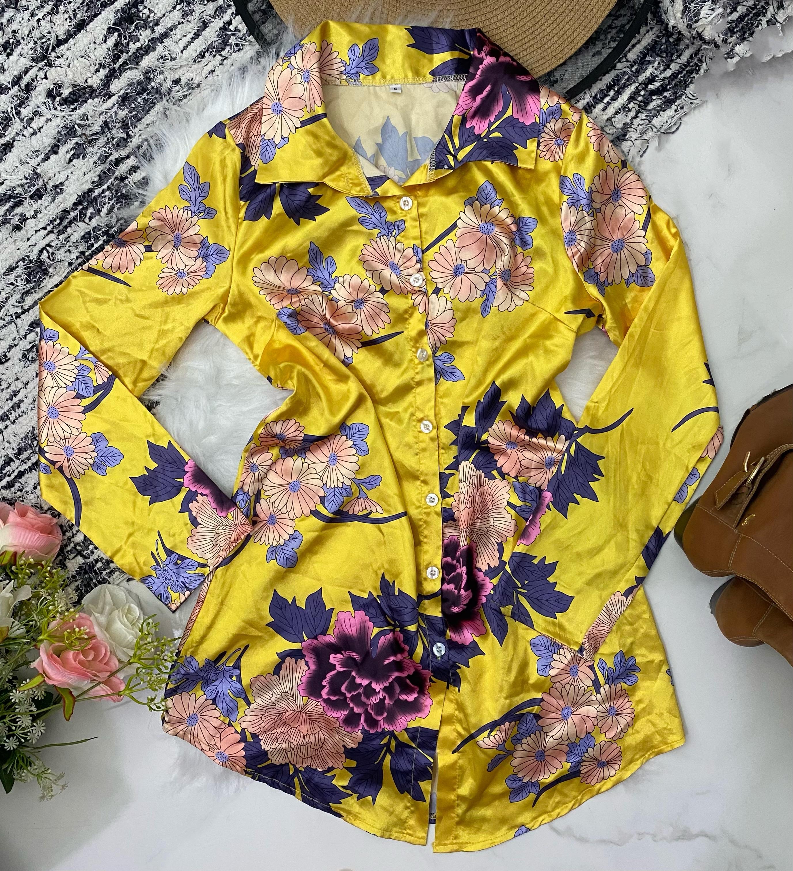 Vestido de Cetim Floral Tamanho M