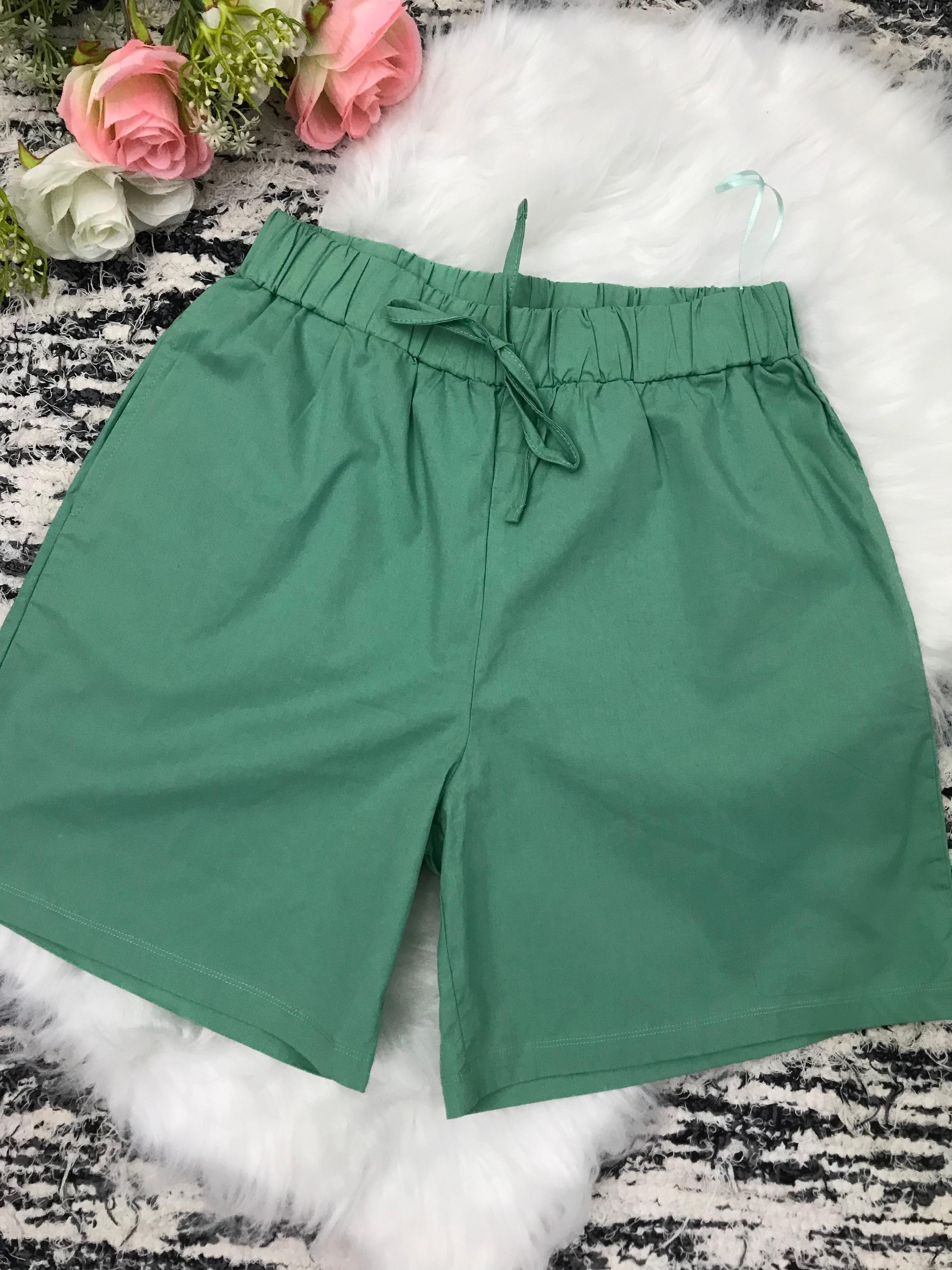 Short verde de Tecido Tamanho M