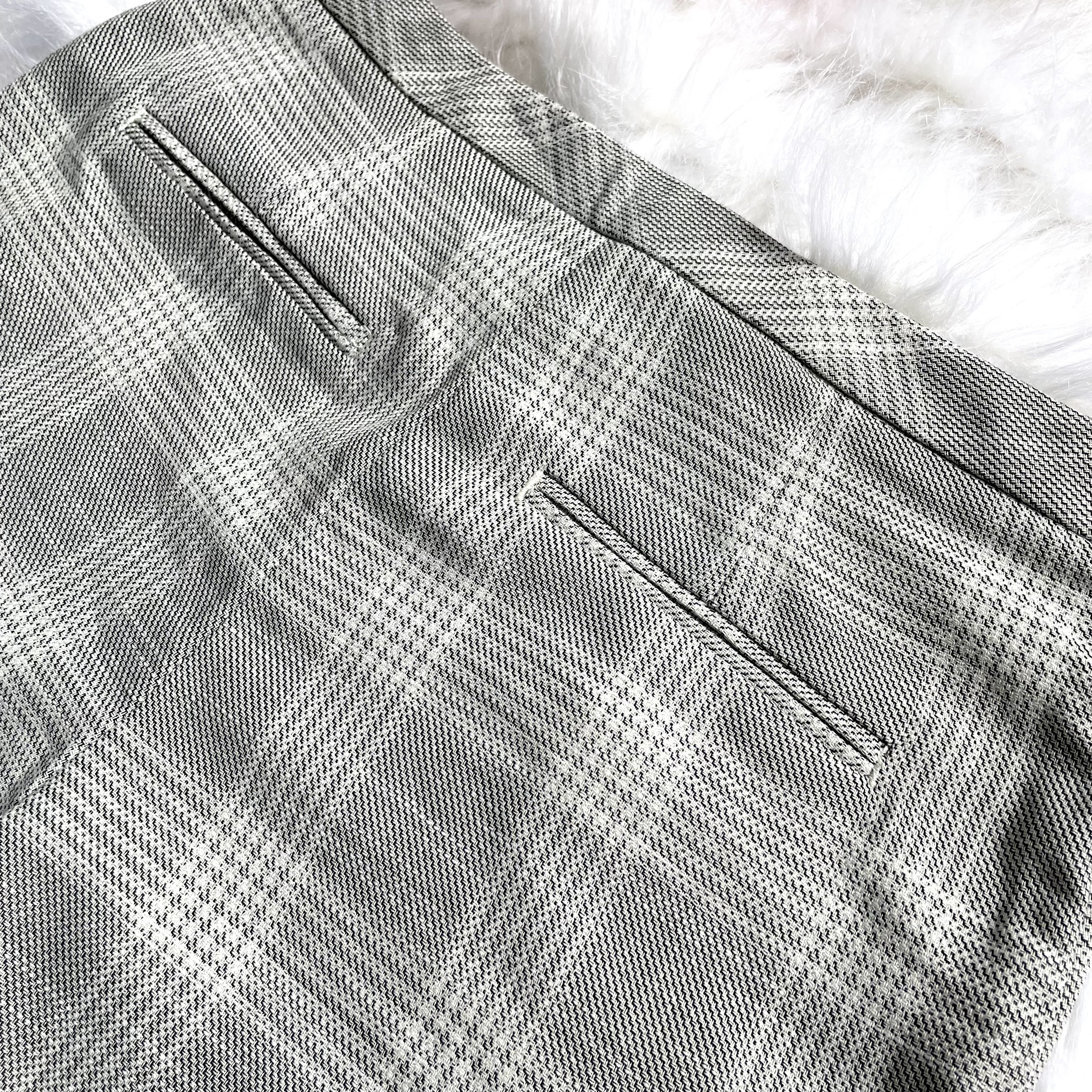 Calça feminina - Alfaiataria 