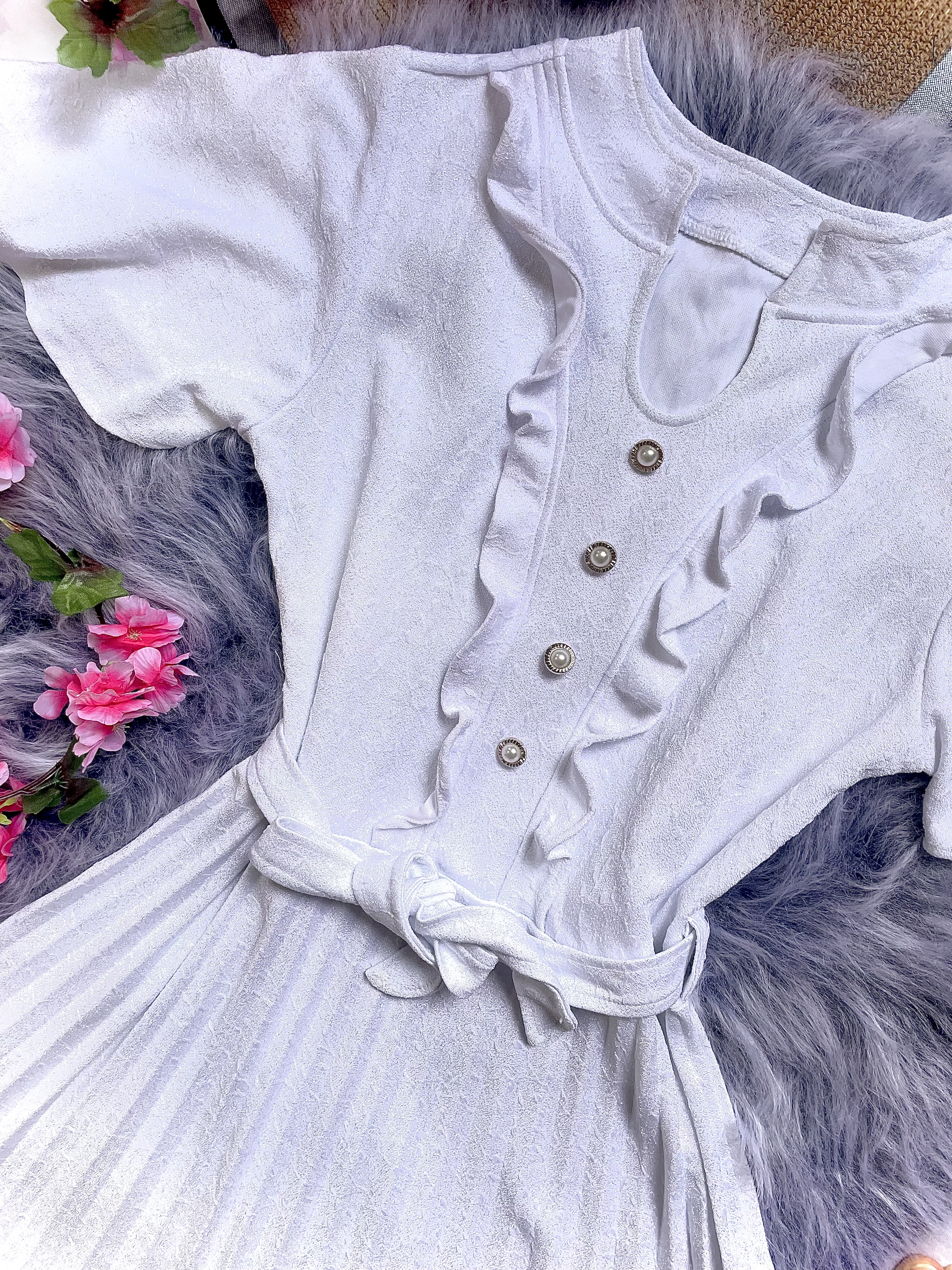 Vestido Branco Plissado