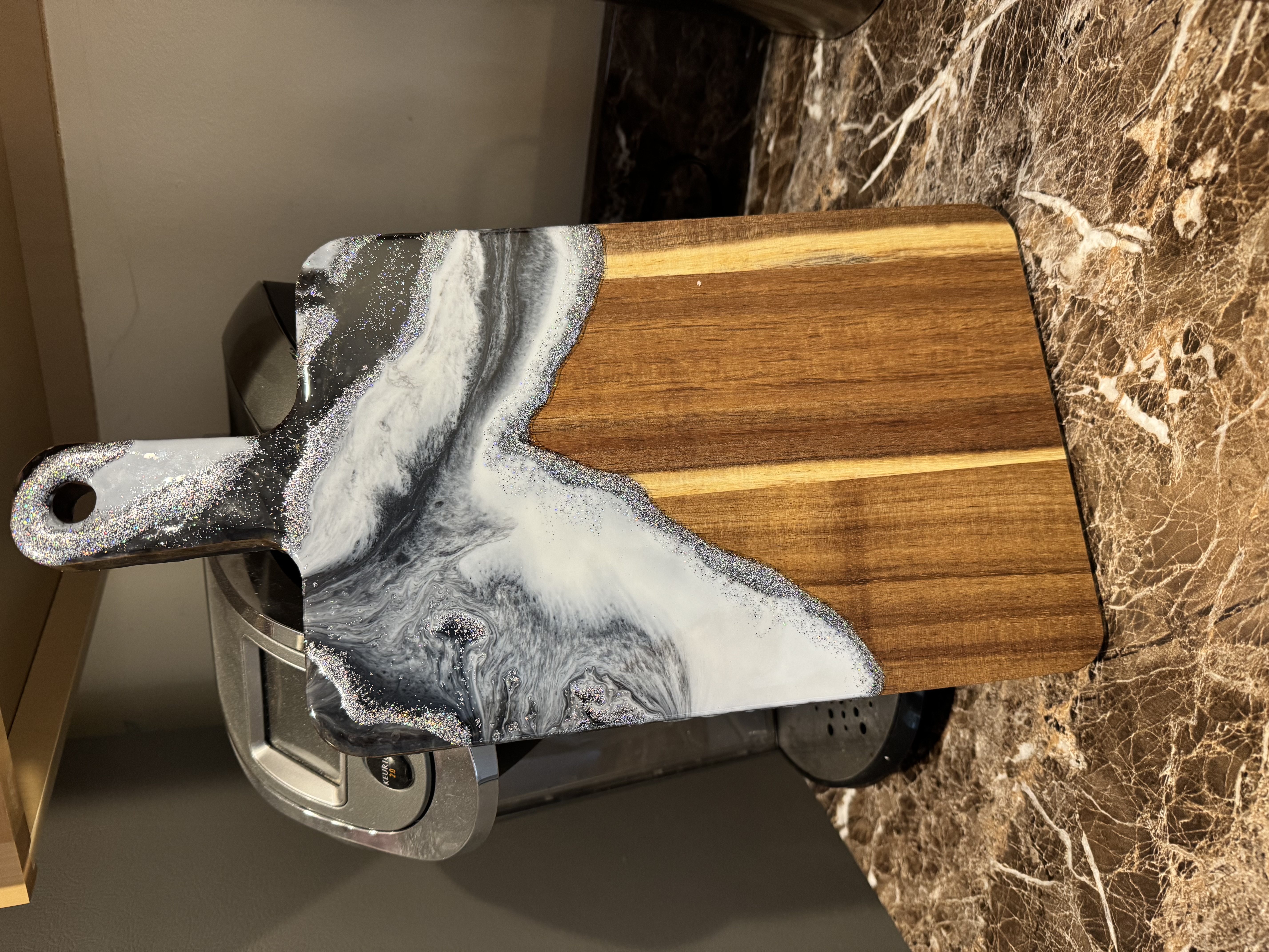 Handcrafted Wooden Acacia Resin Cutting Board