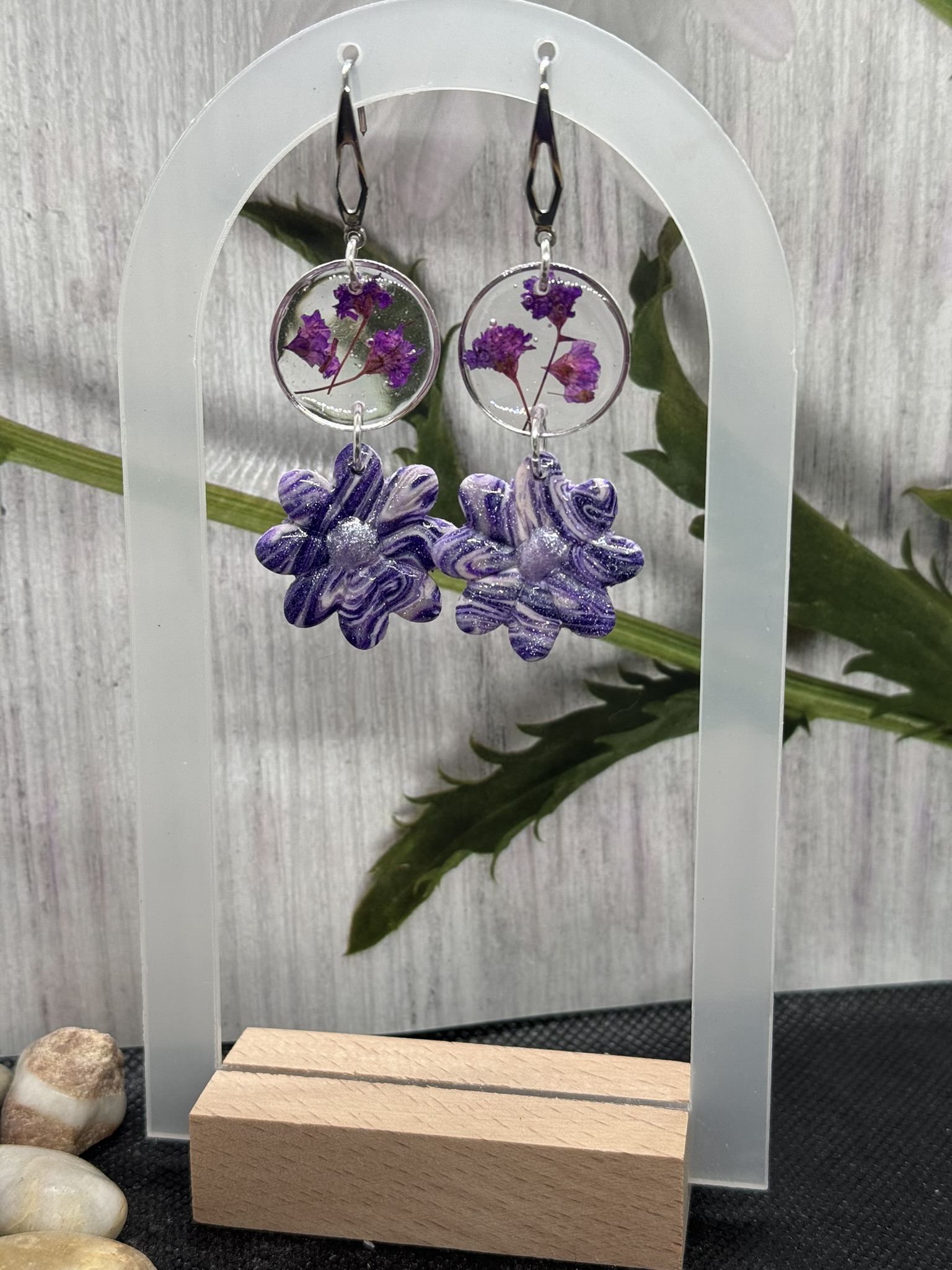 Faux Purple Stone with Dried Flower and Resin Dangle Earrings