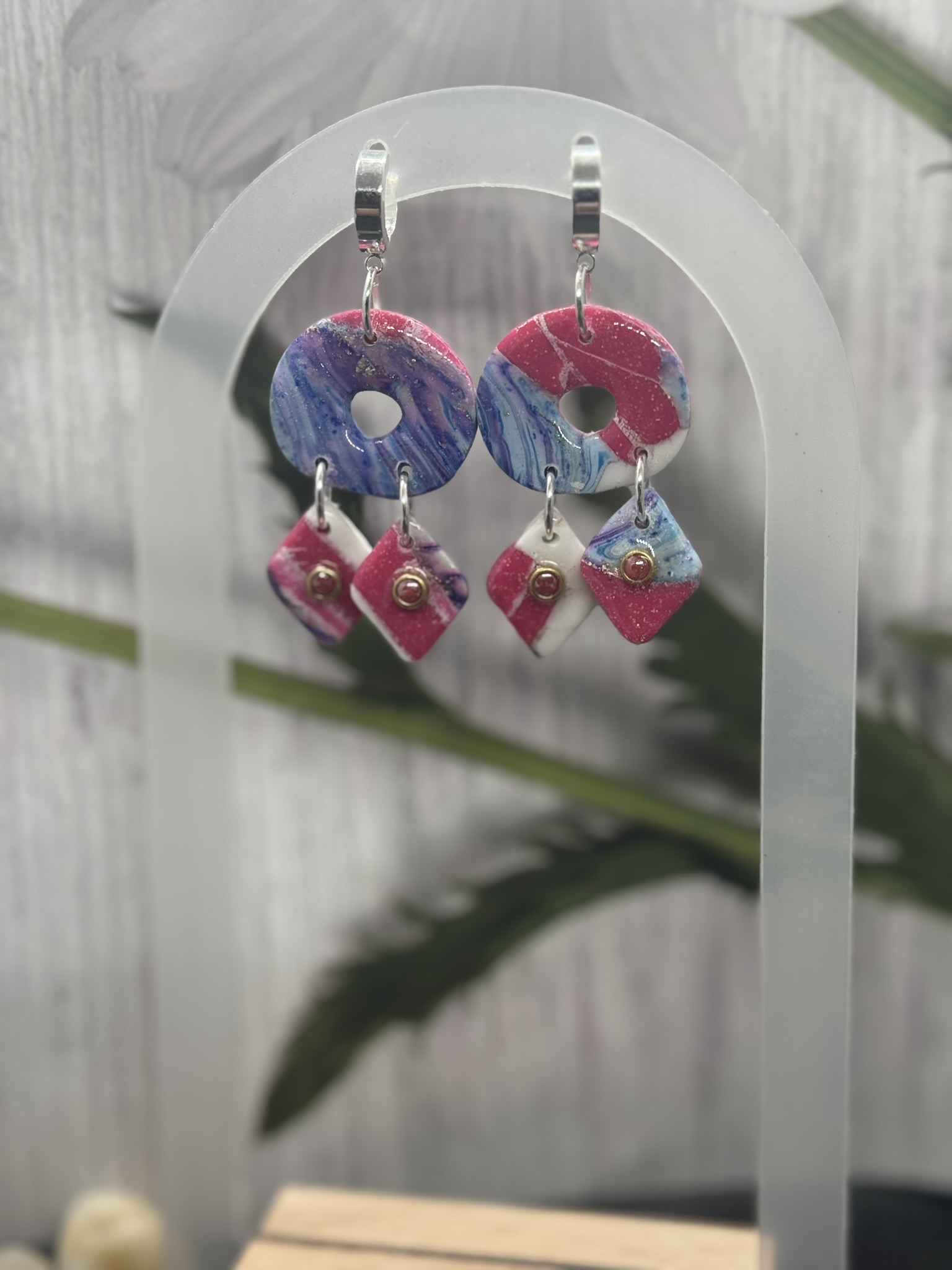 Geometric Cabochon Dangle Huggees