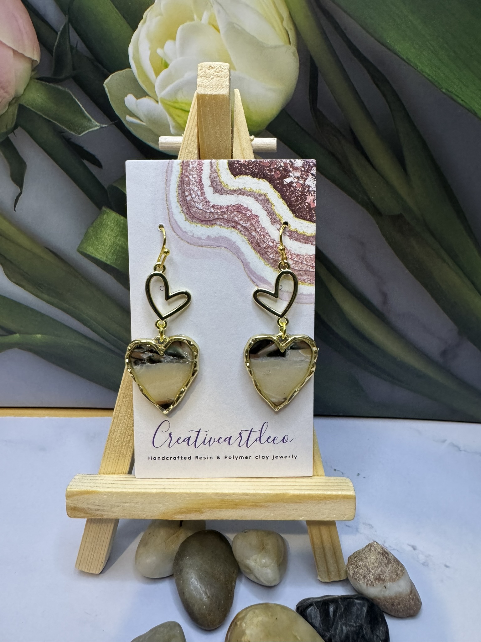 Heart-shaped Faux Stone Earrings