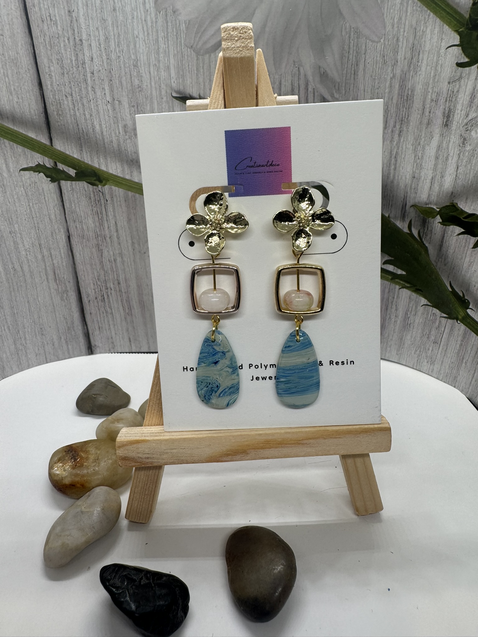 Floral Post with Glass Bead Faux Blue Scheelite Dangle