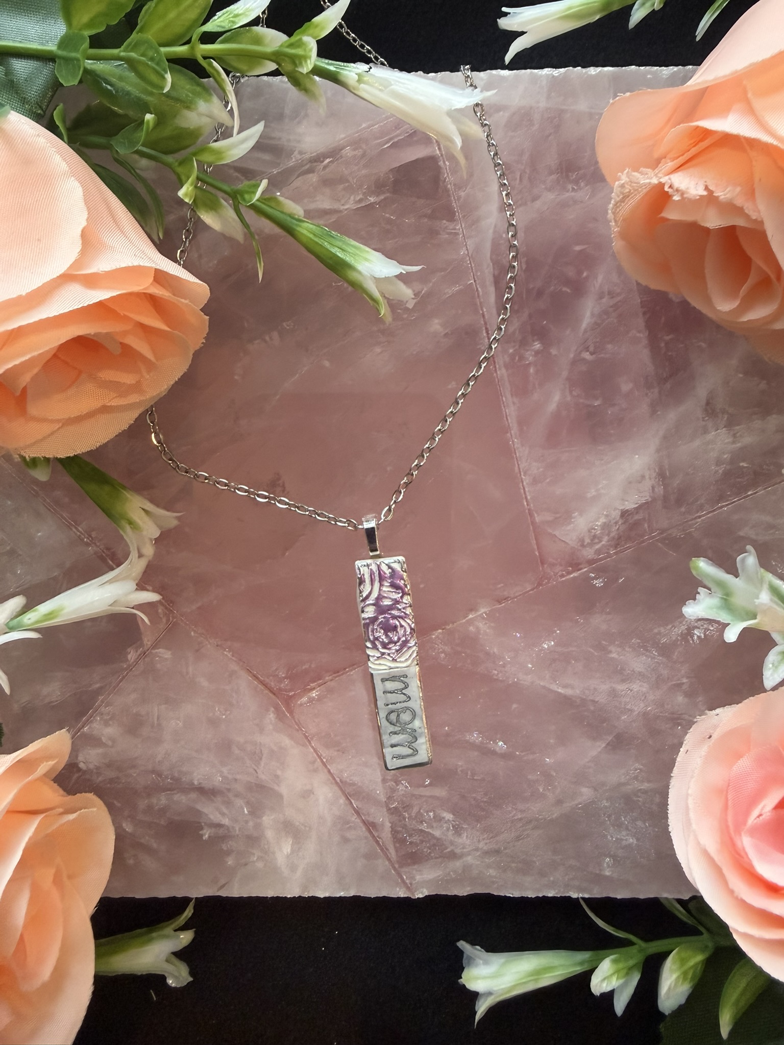 Mom Bar Necklace