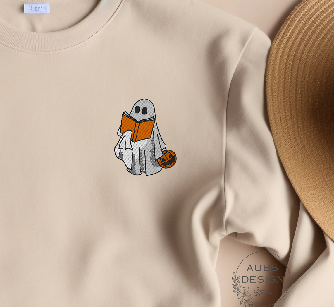 Books and me - Ghost Halloween Embroidery