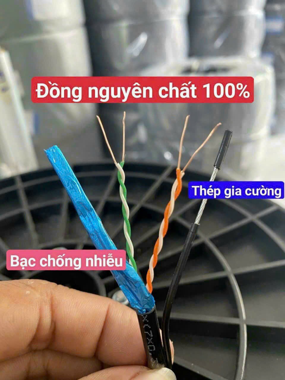 Cuộn 500m cáp FTP HDPE chống nhiễu Kadita 4 lõi đồng nguyên chất có cáp treo dây