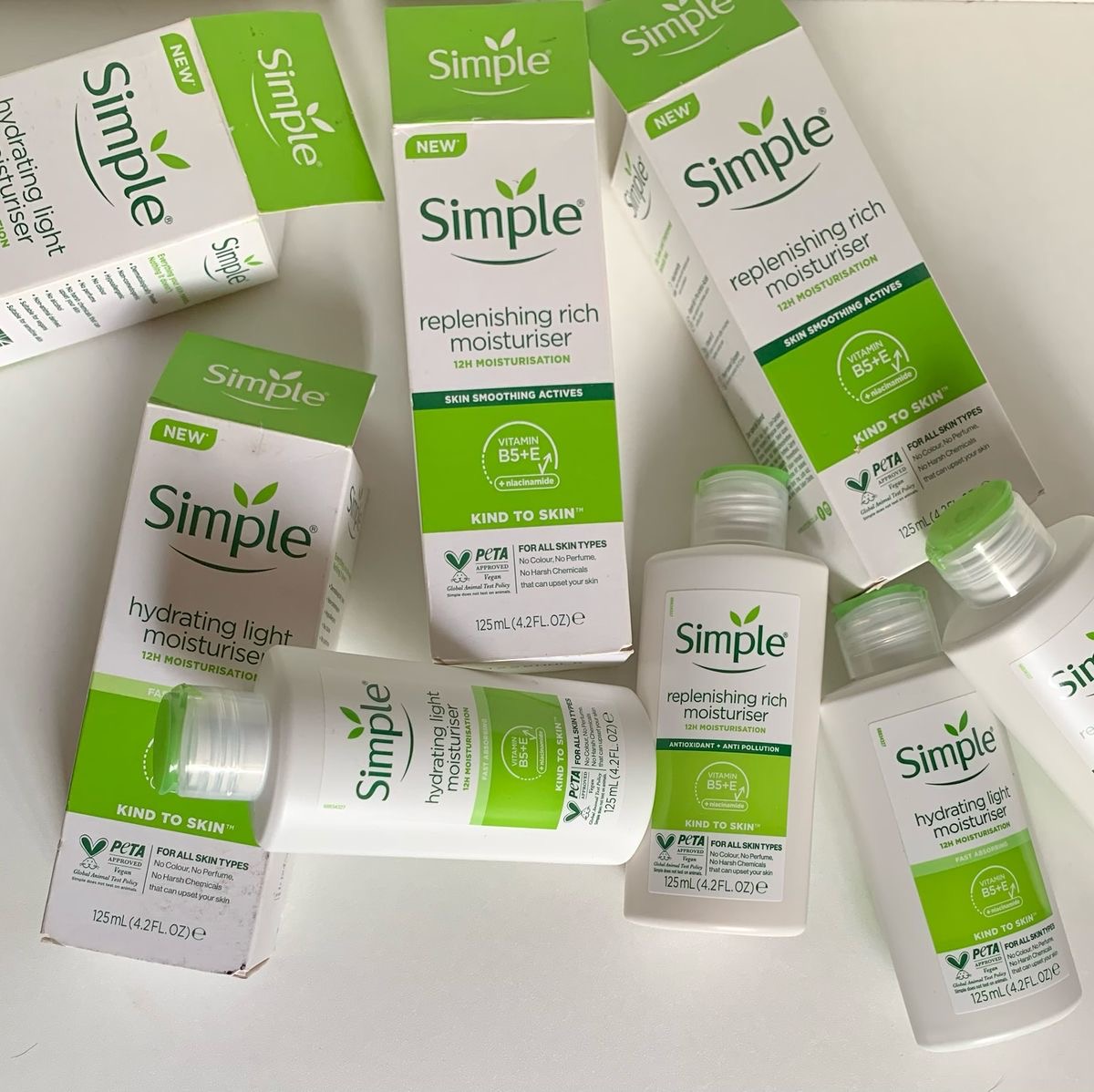 Simple Hydrating Light Moisturizer 