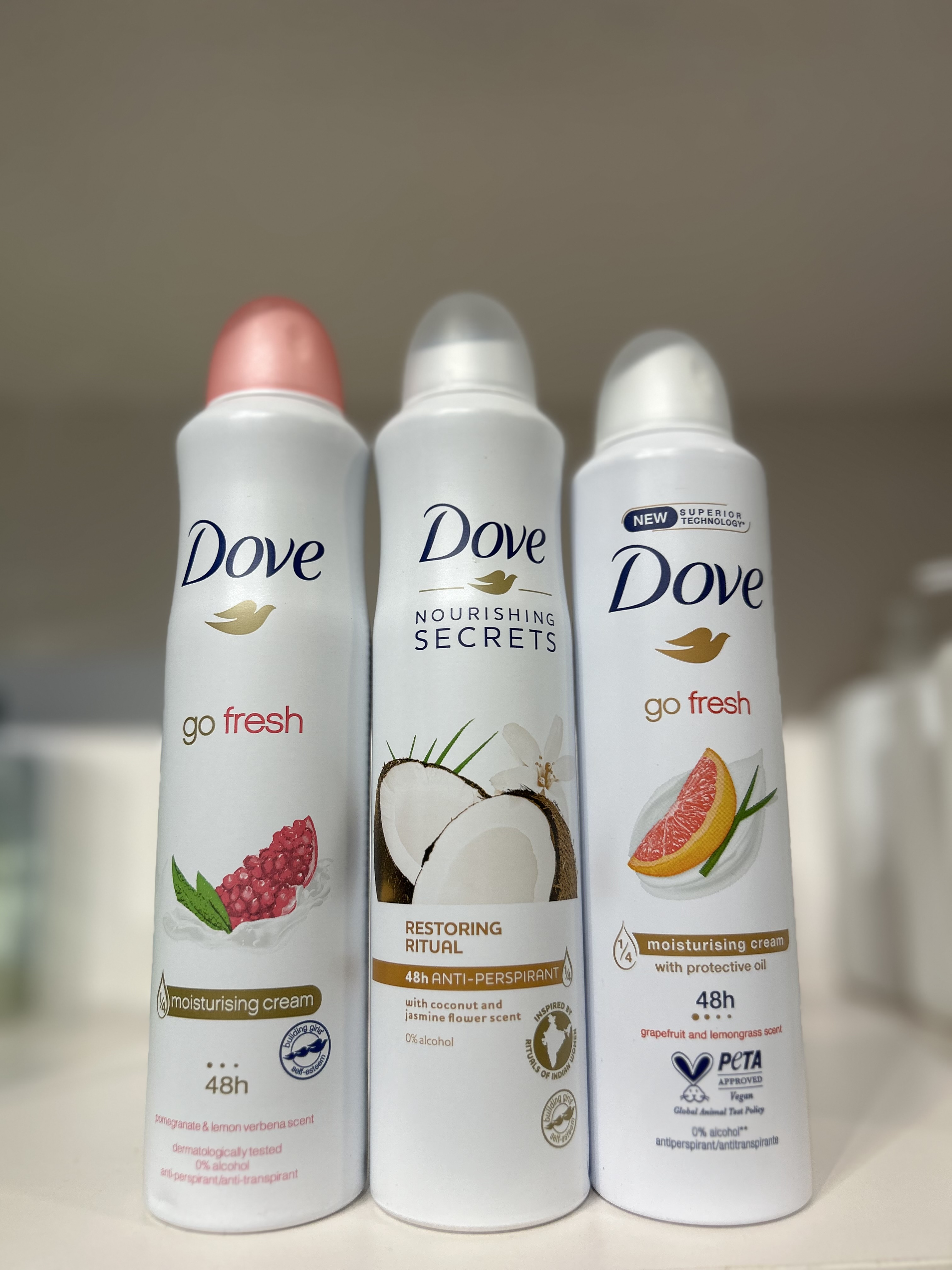 Dove Moisturizing Cream/ Antiperspirant Deodorant 