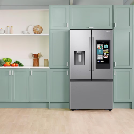 Samsung RF32CG5900SR Family hub 36-inch W 30 cu. ft. French Door Refrigerator in Stainless Steel, Standard Depth - ENERGY STAR® 