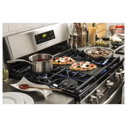 GE 30" Freestanding Gas Range with Precise Simmer Burner Broil drawer Oven in Stainless Steel