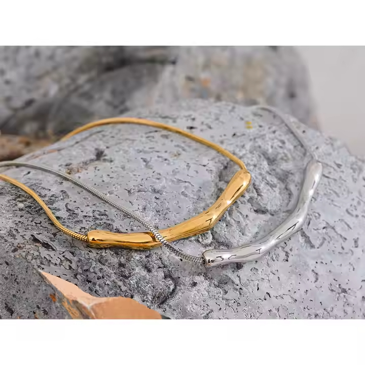 Colar Minimal - Dourado