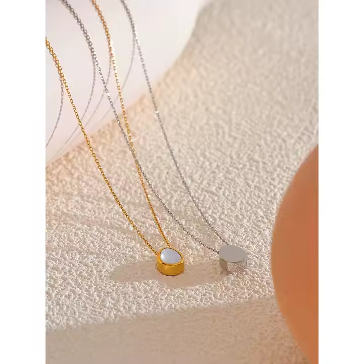 Colar Pedra Natural Opal - Dourado