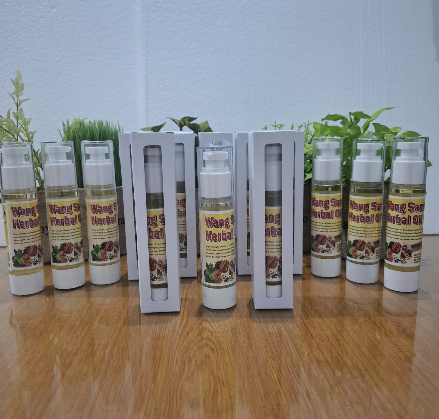 Wang Sam Herbal Oil