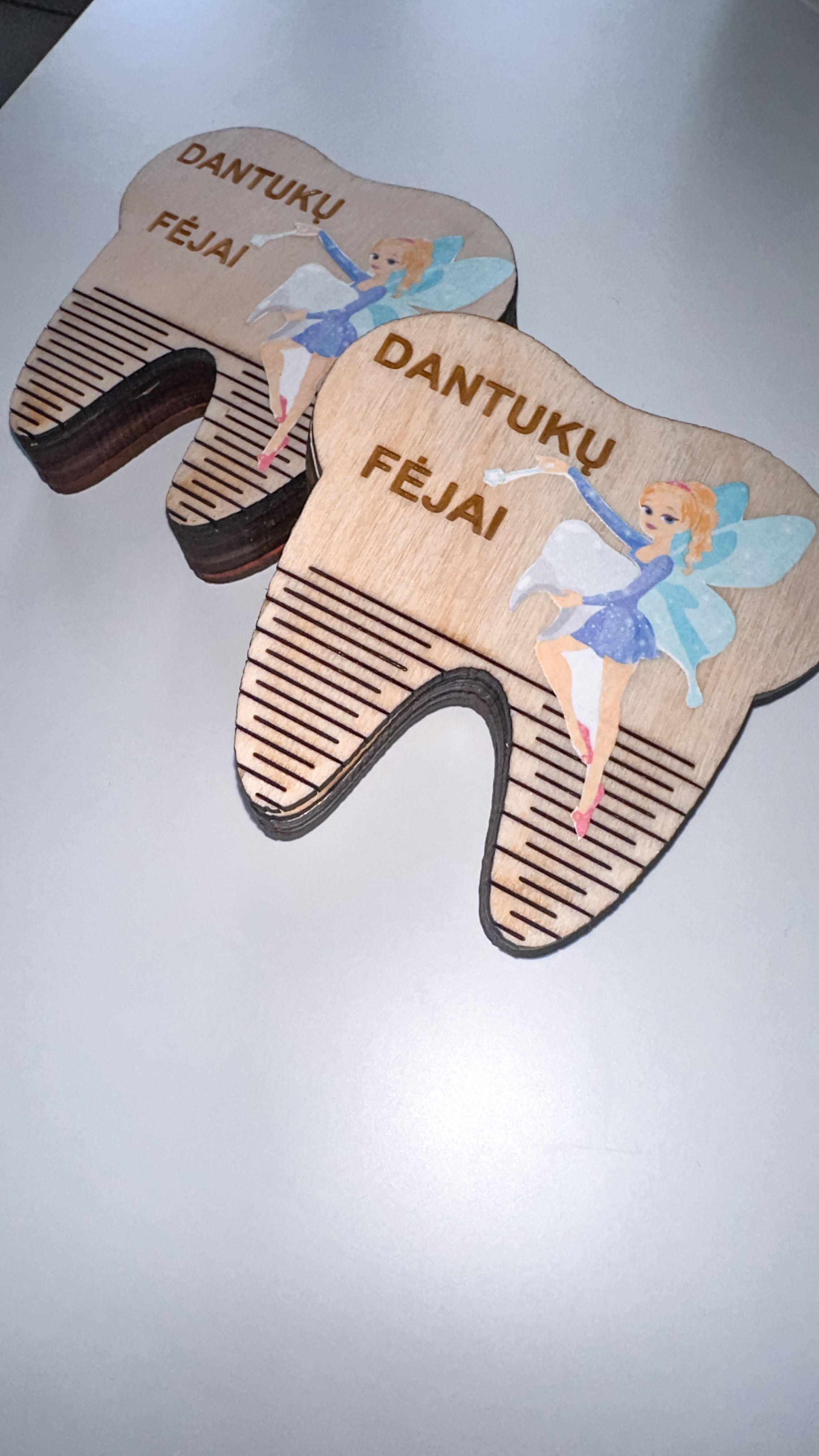 Pirmųjų dantukų dėžutė