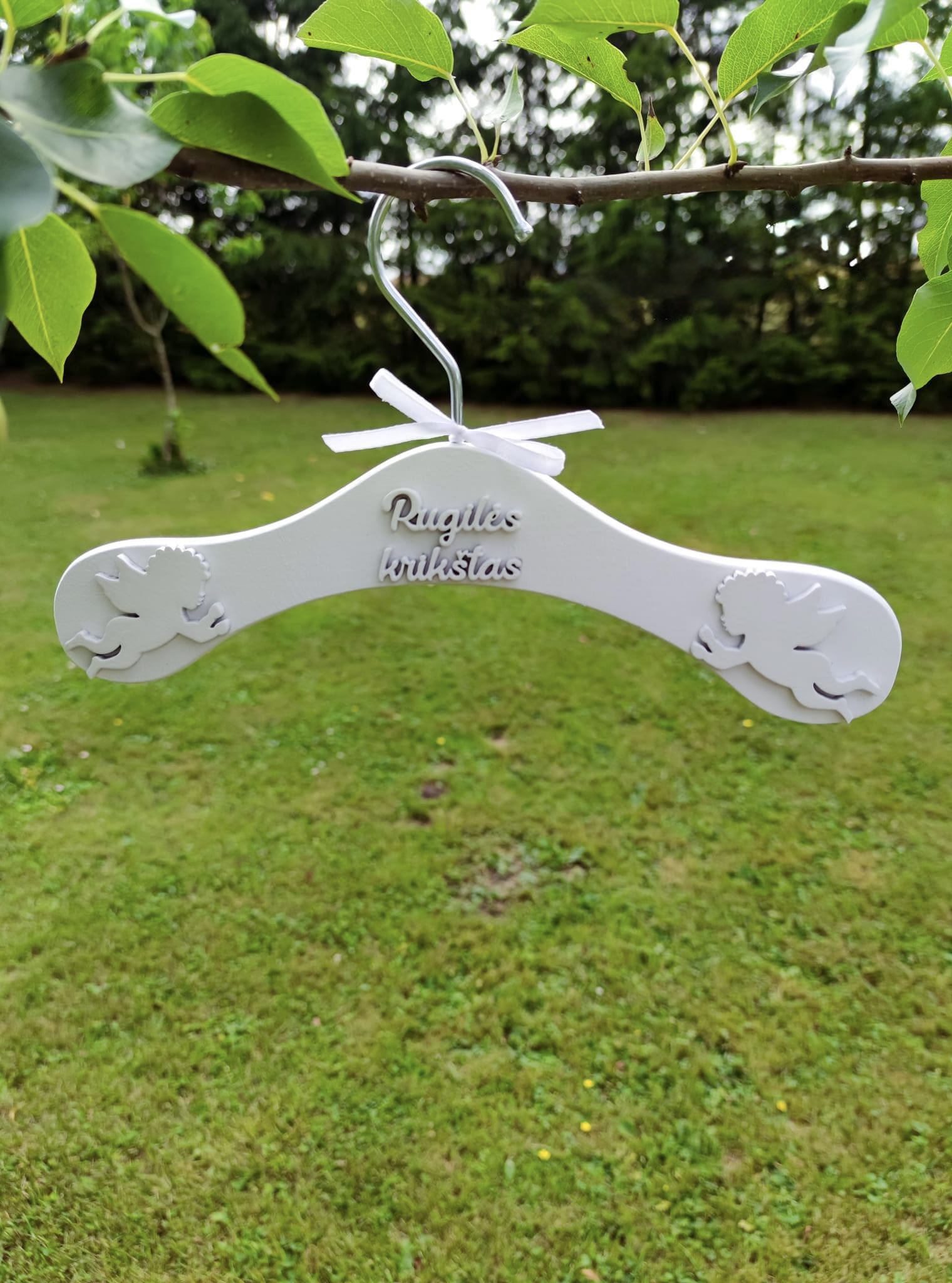 Balta krikštynų pakaba