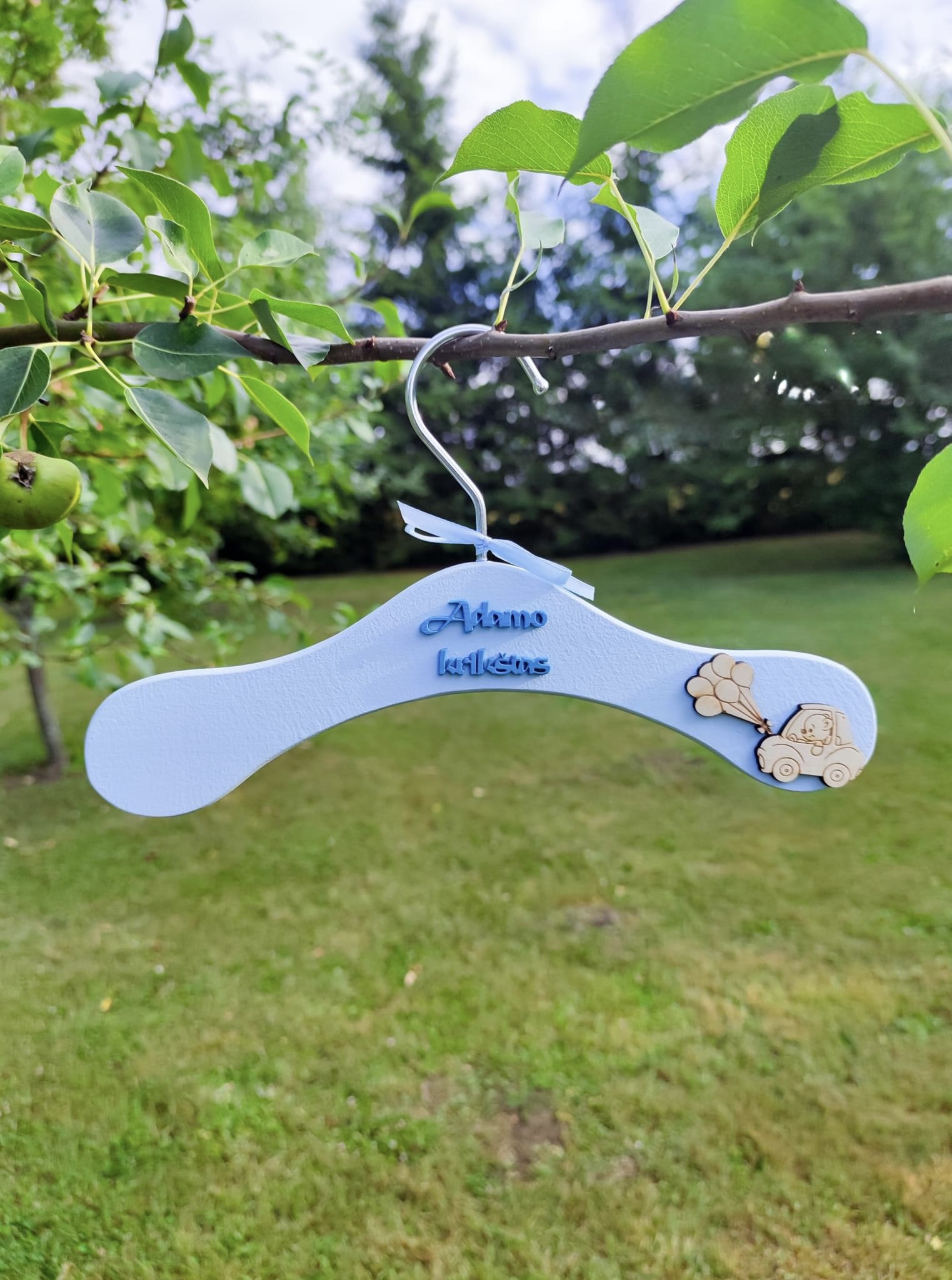 Dekoruota krikštynų pakaba