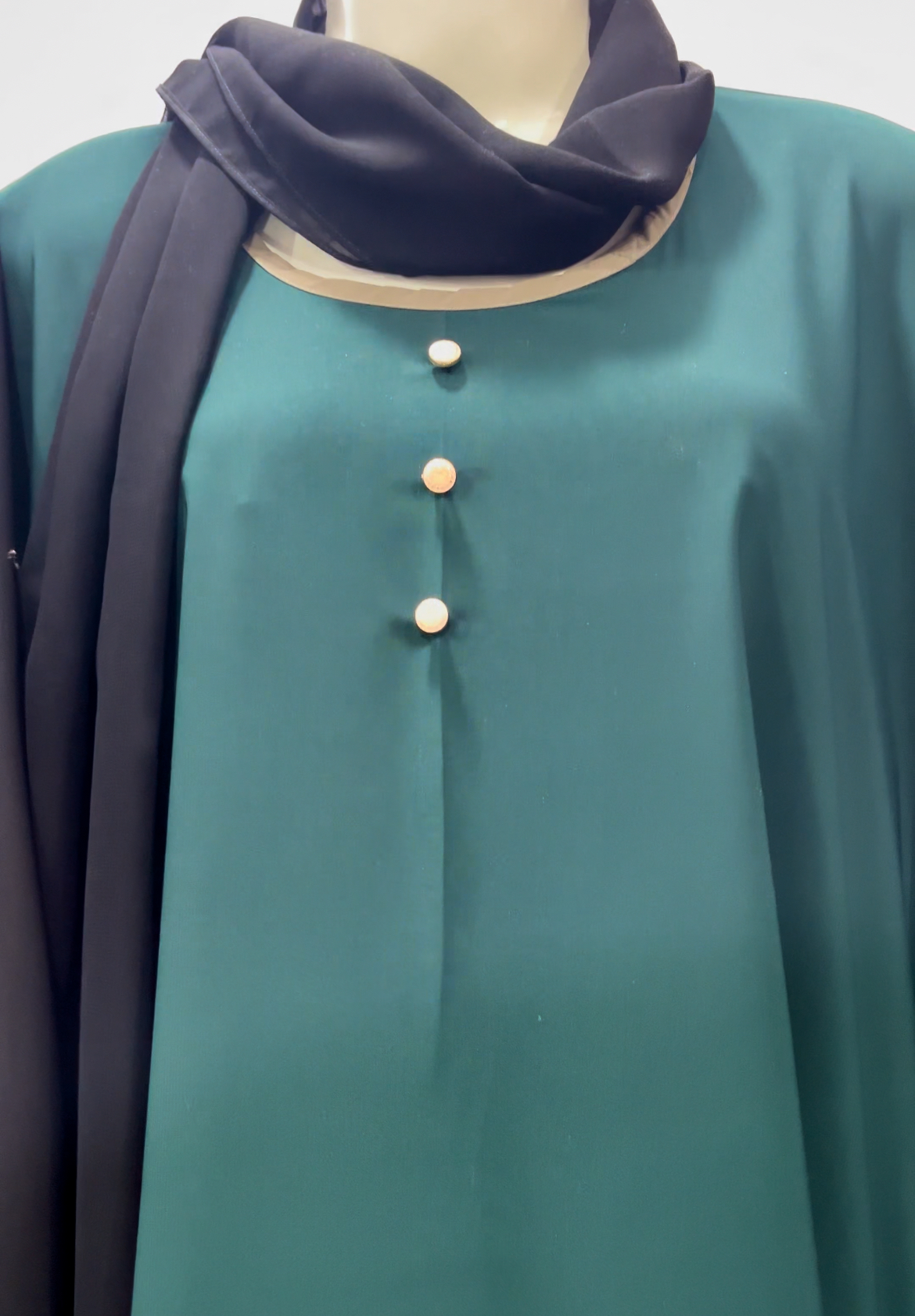 Elegant green abaya with black scarf (EB00003)