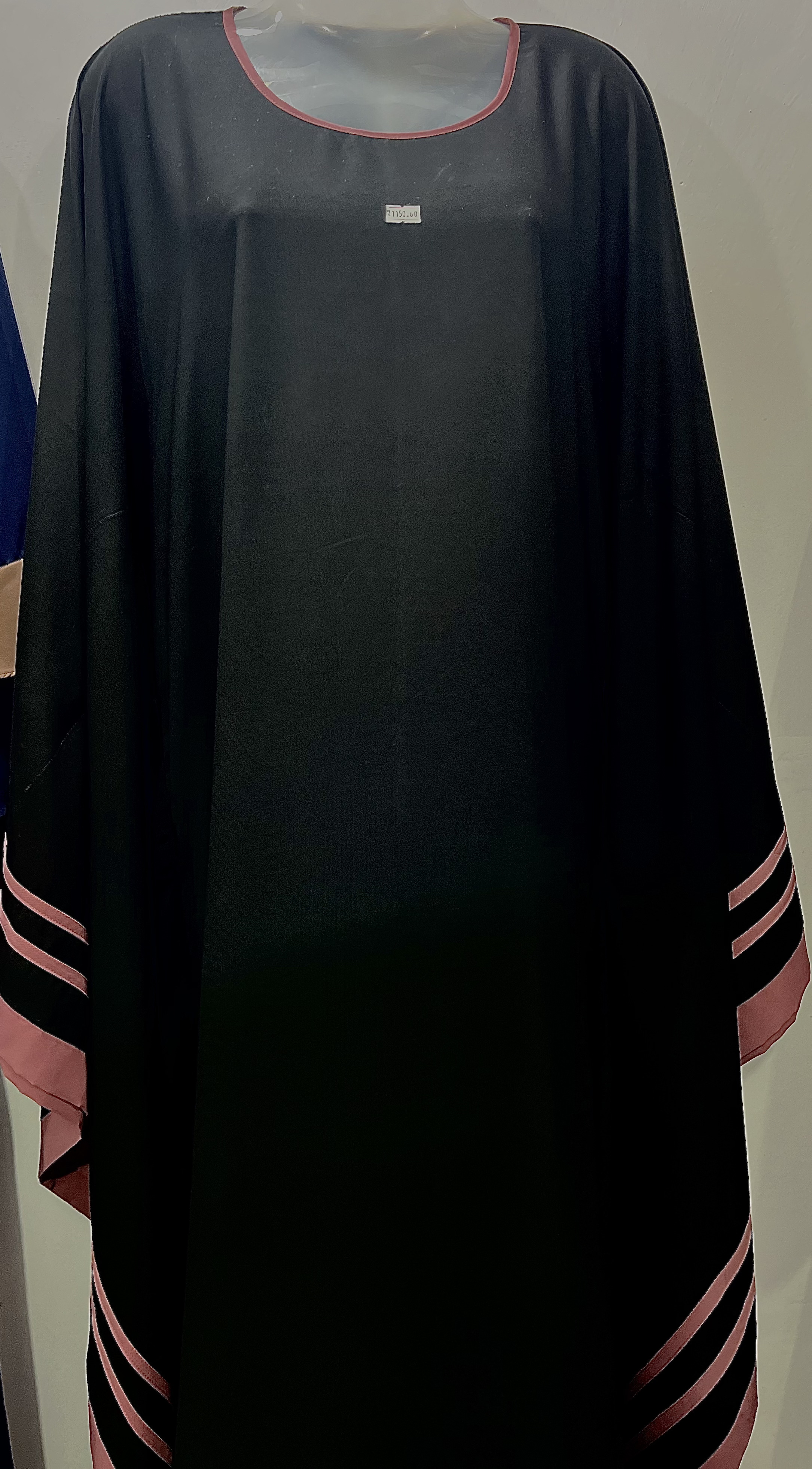 Black and pink poncho and kaftaan abaya (EB00010)