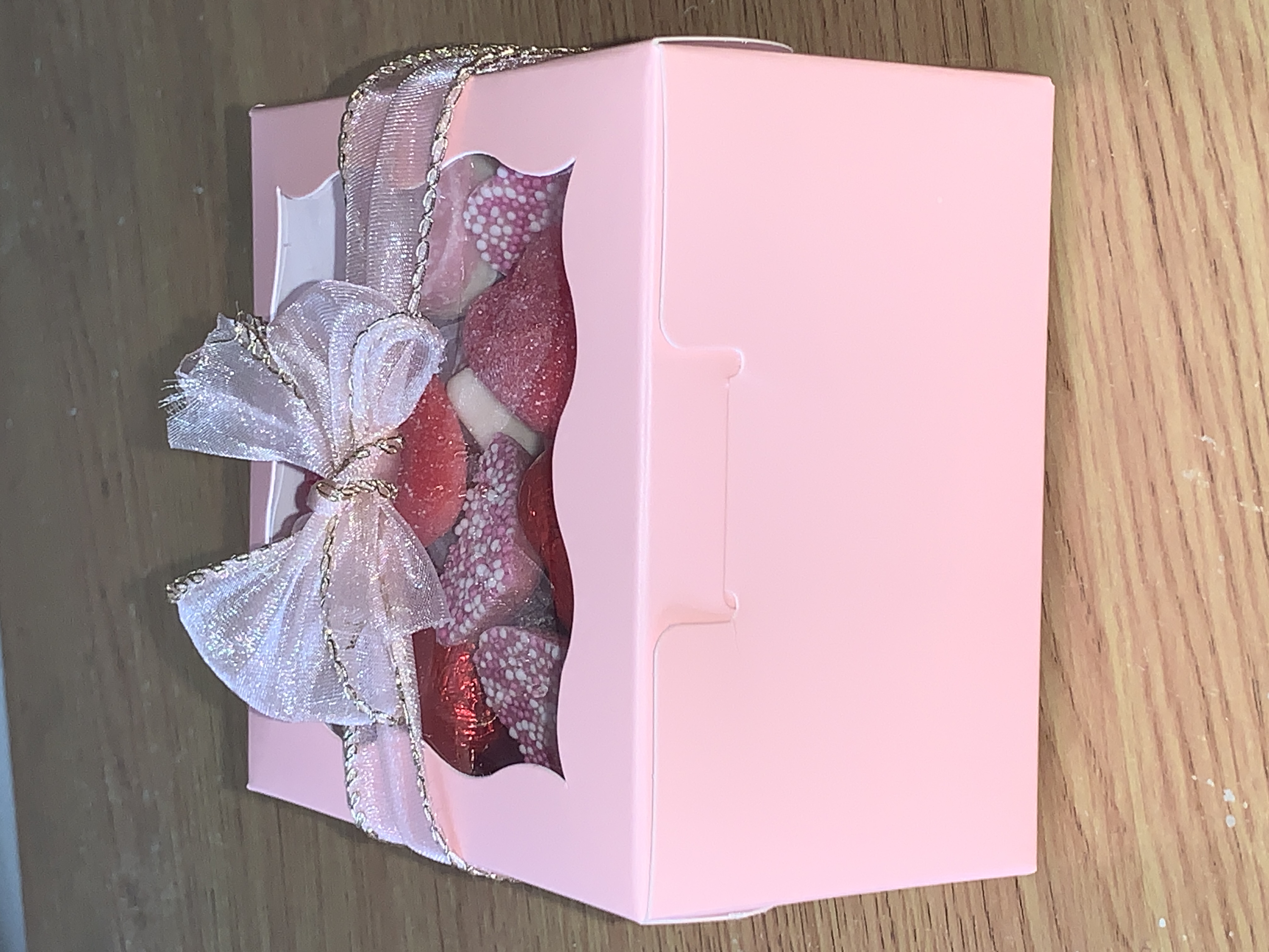 💚Treat box with a variety of sweets and complete with ribbon💚