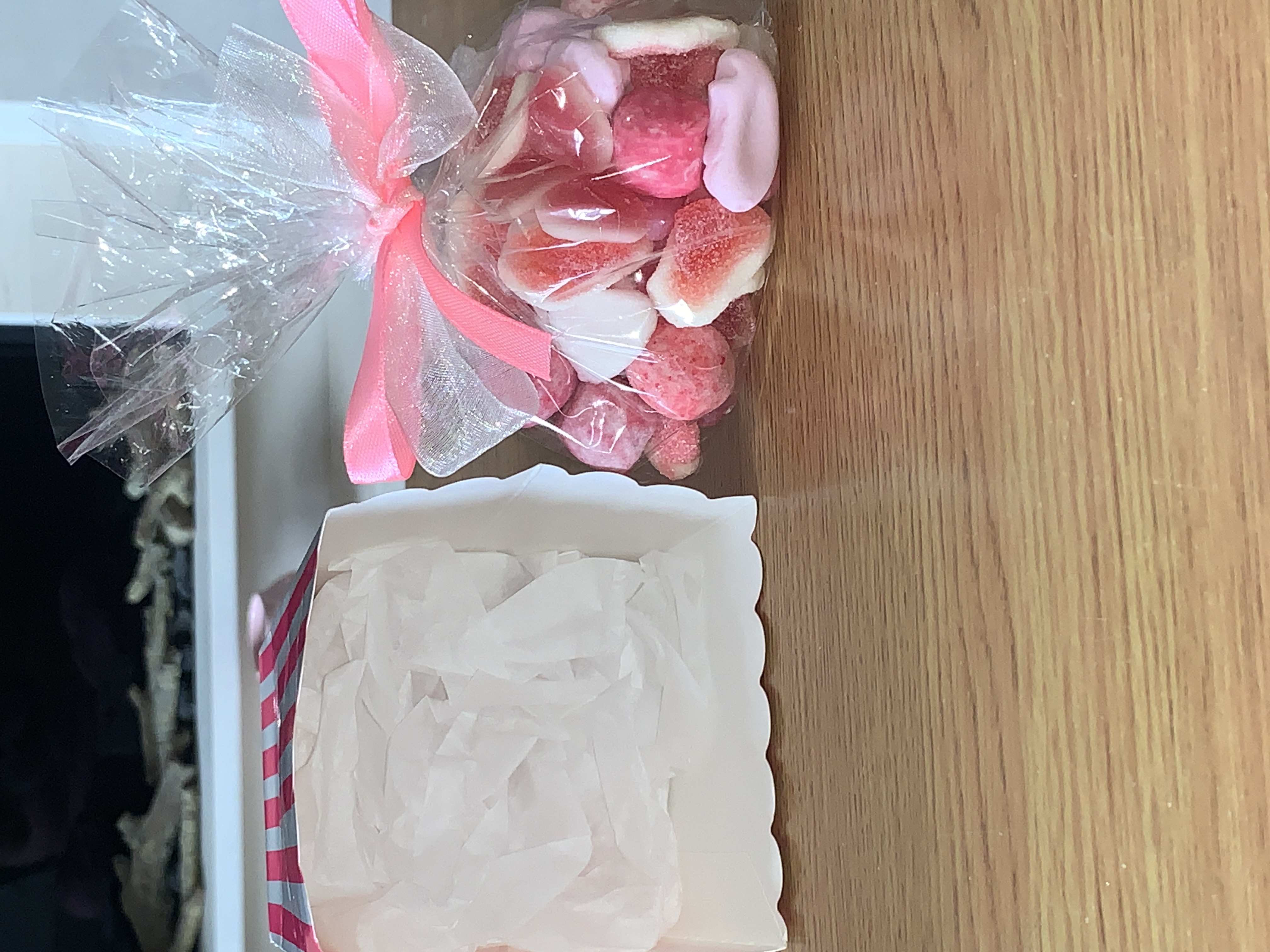 🩷 Pretty in pink treat boxes 🩷
