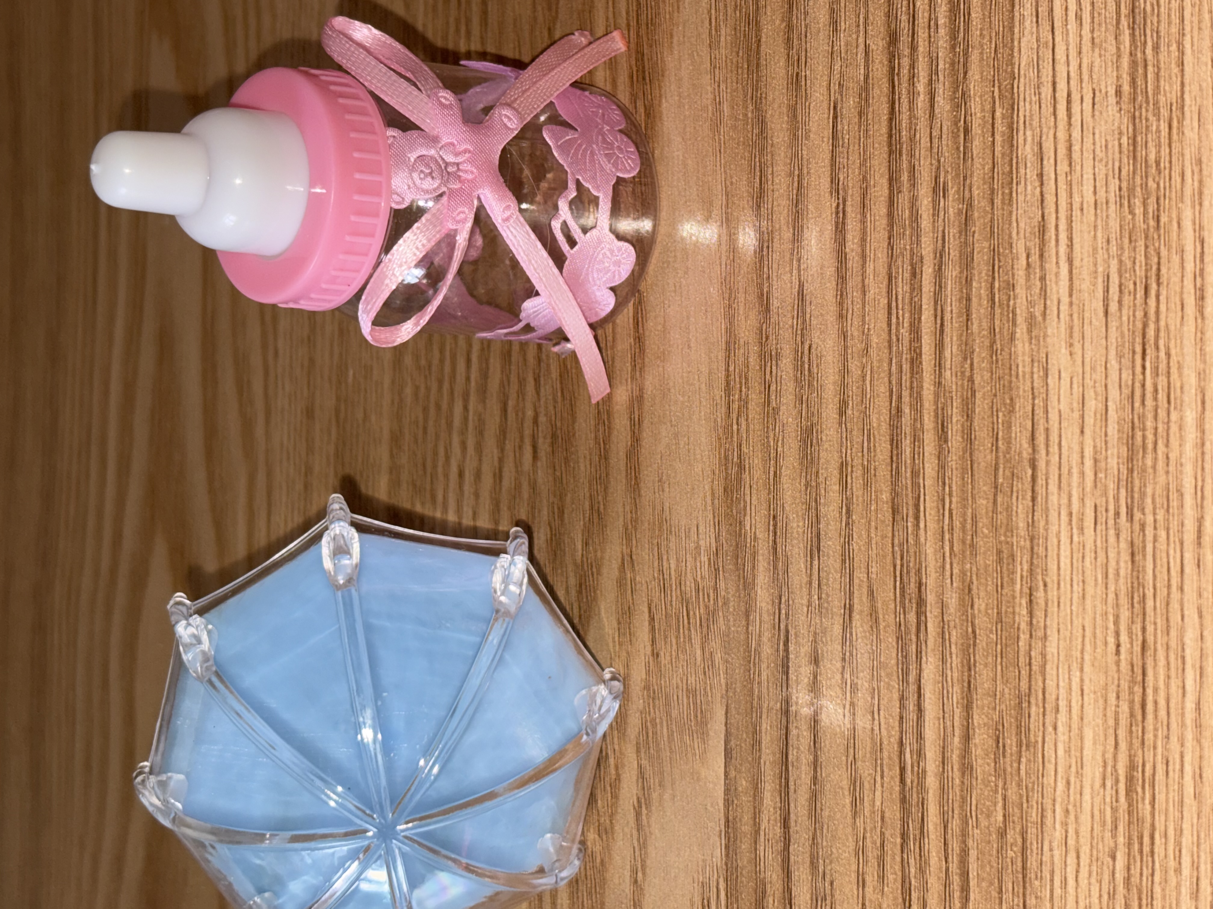 🩷Pink Bottle Favour With Sweets🩷
