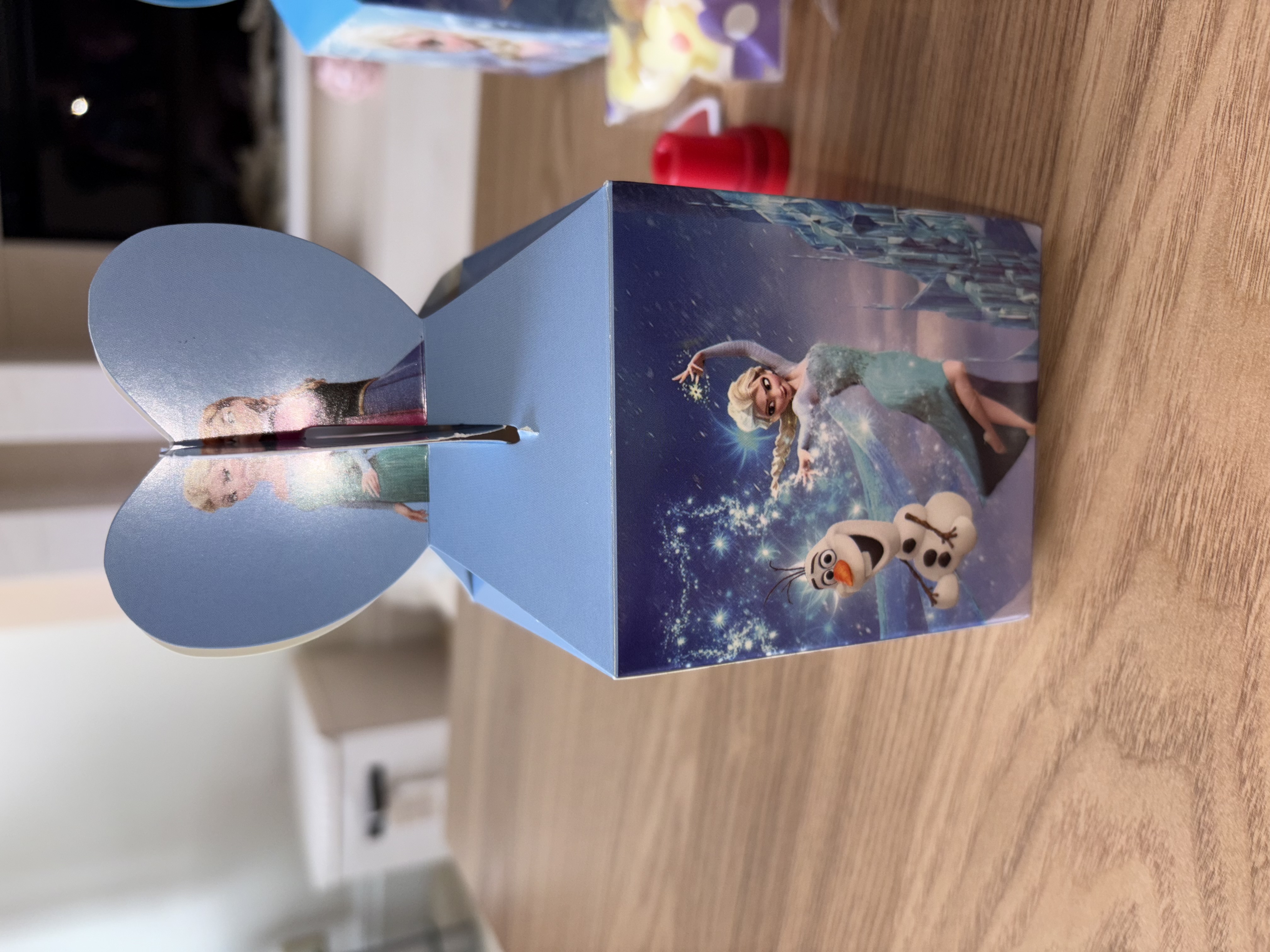 🩵Frozen Cracker Style Favour Box🩵