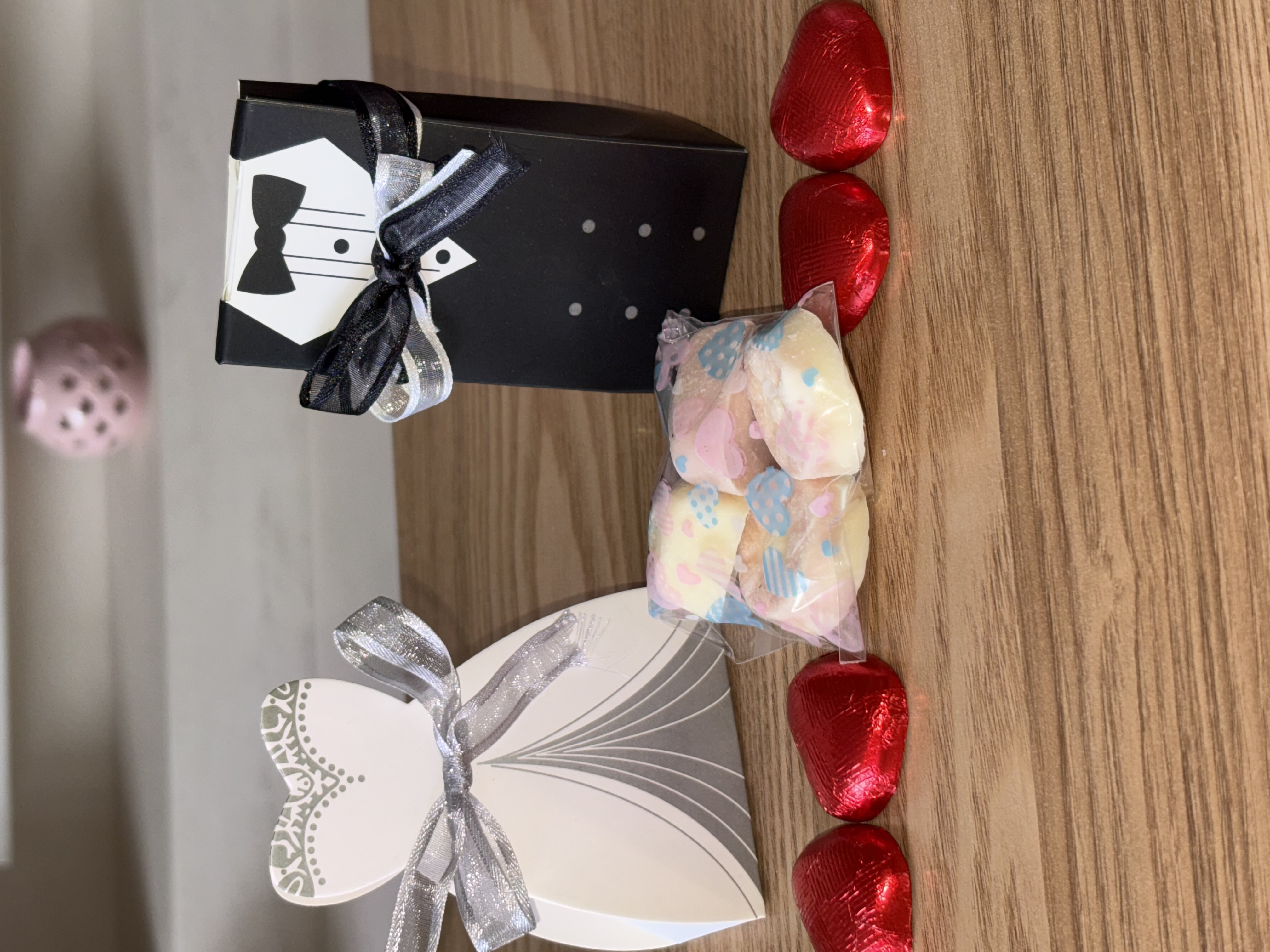 🤍Bride & Groom Favour Boxes 🖤