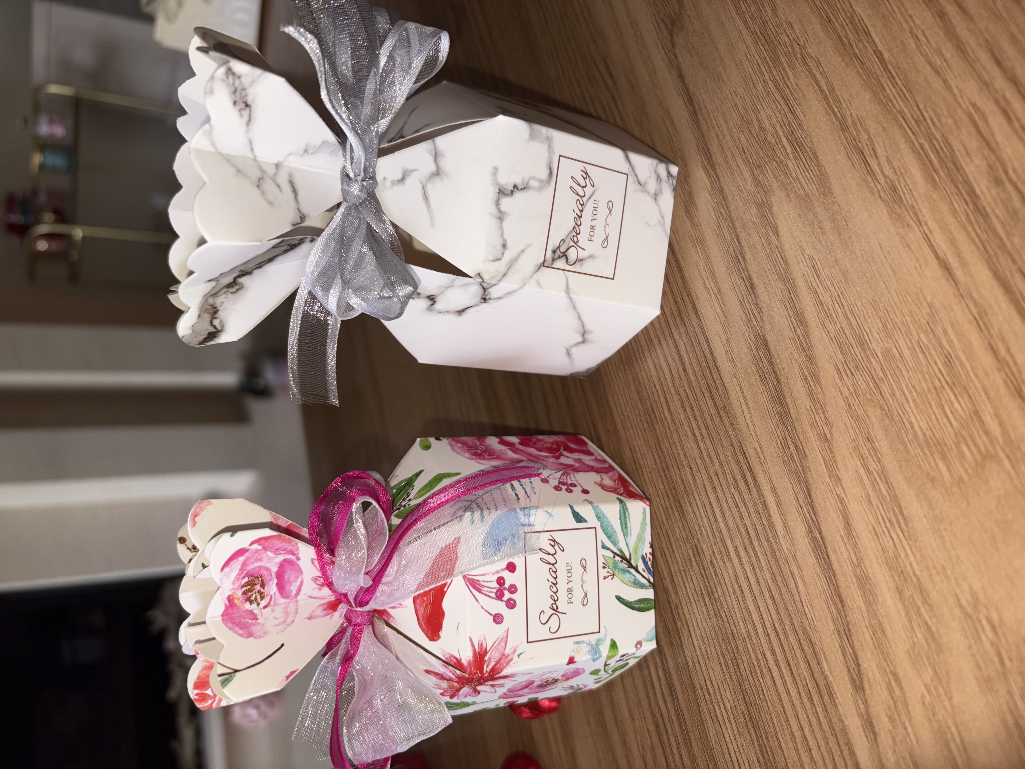 🩶Grey Marble Favour Box With Grey Two Tone Ribbon🩶