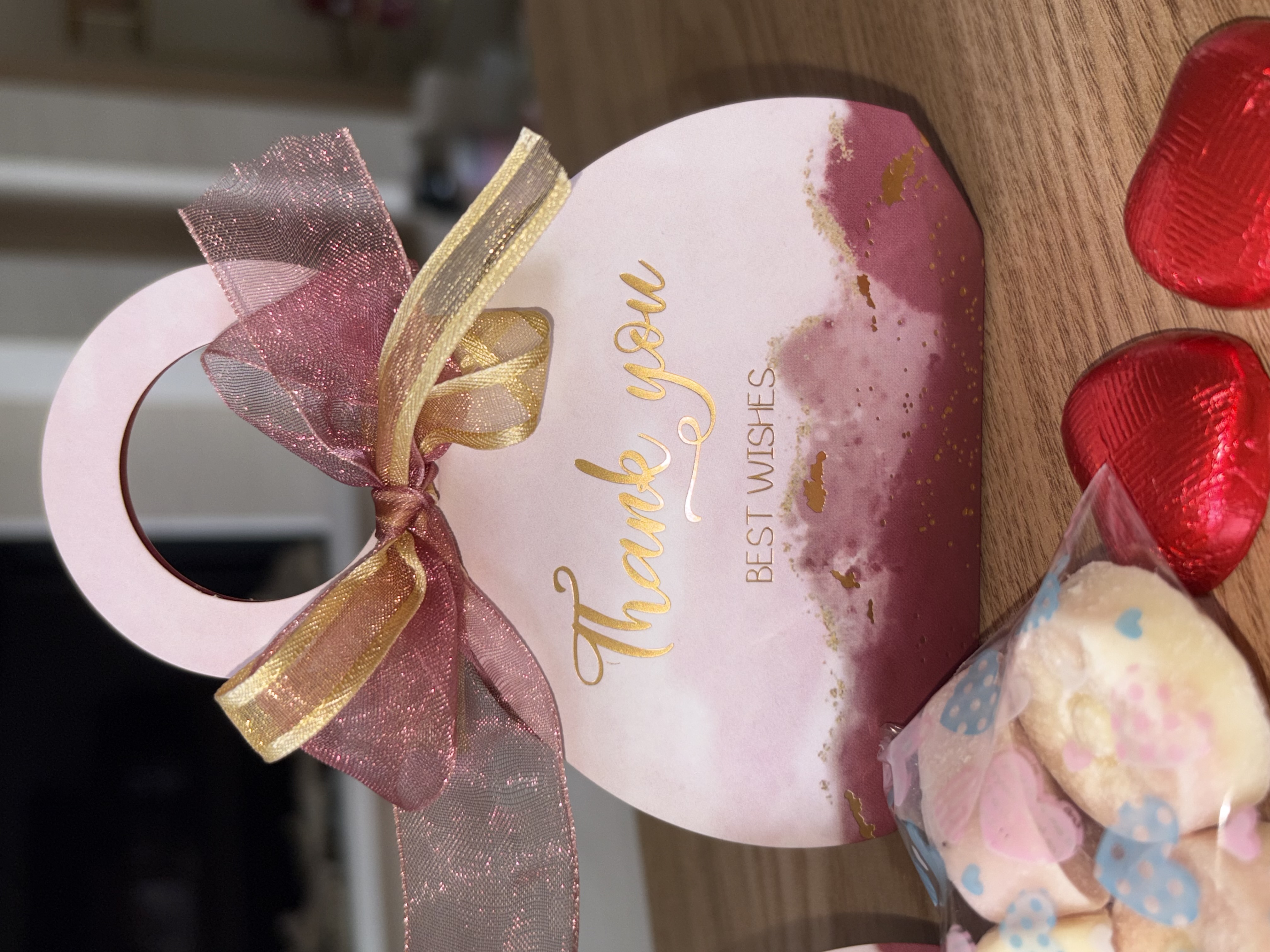 🩷Beautiful thank you bag style favour boxes complete with two tone ribbon🩷
