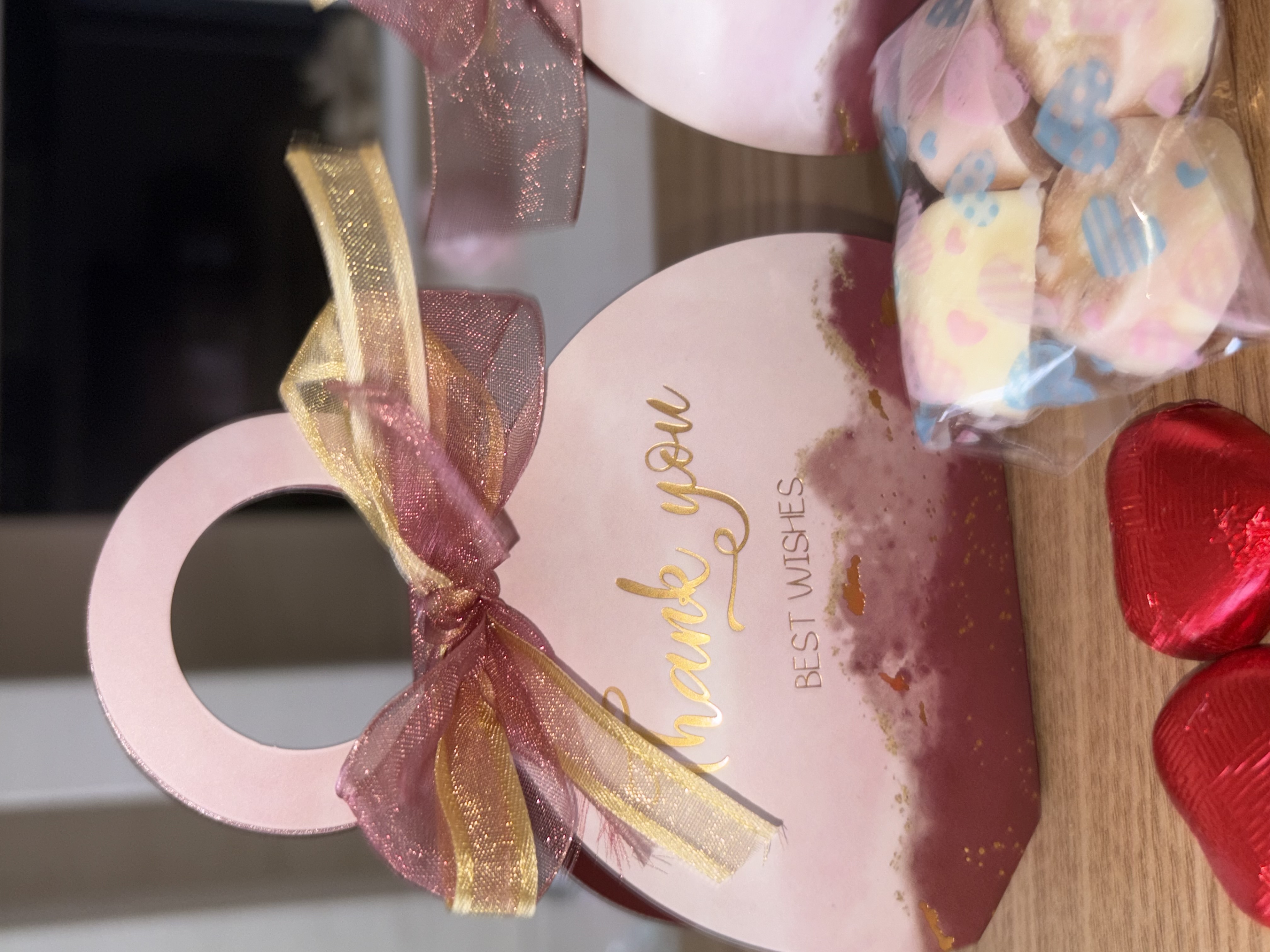 🩷Beautiful thank you bag style favour boxes complete with two tone ribbon🩷