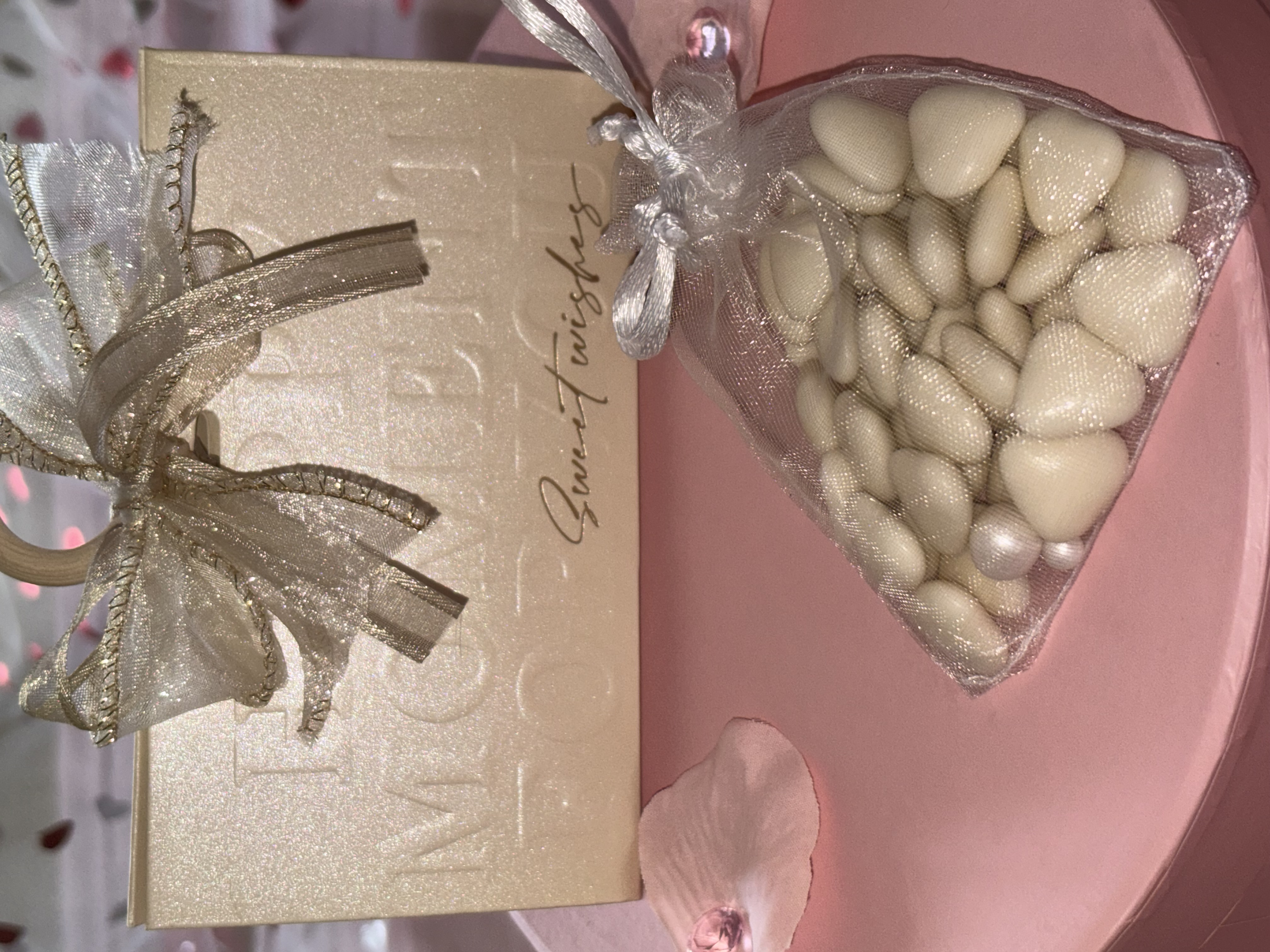 🧡Elegant Gold Favour Box With two tone elegant Gold Ribbon🧡
