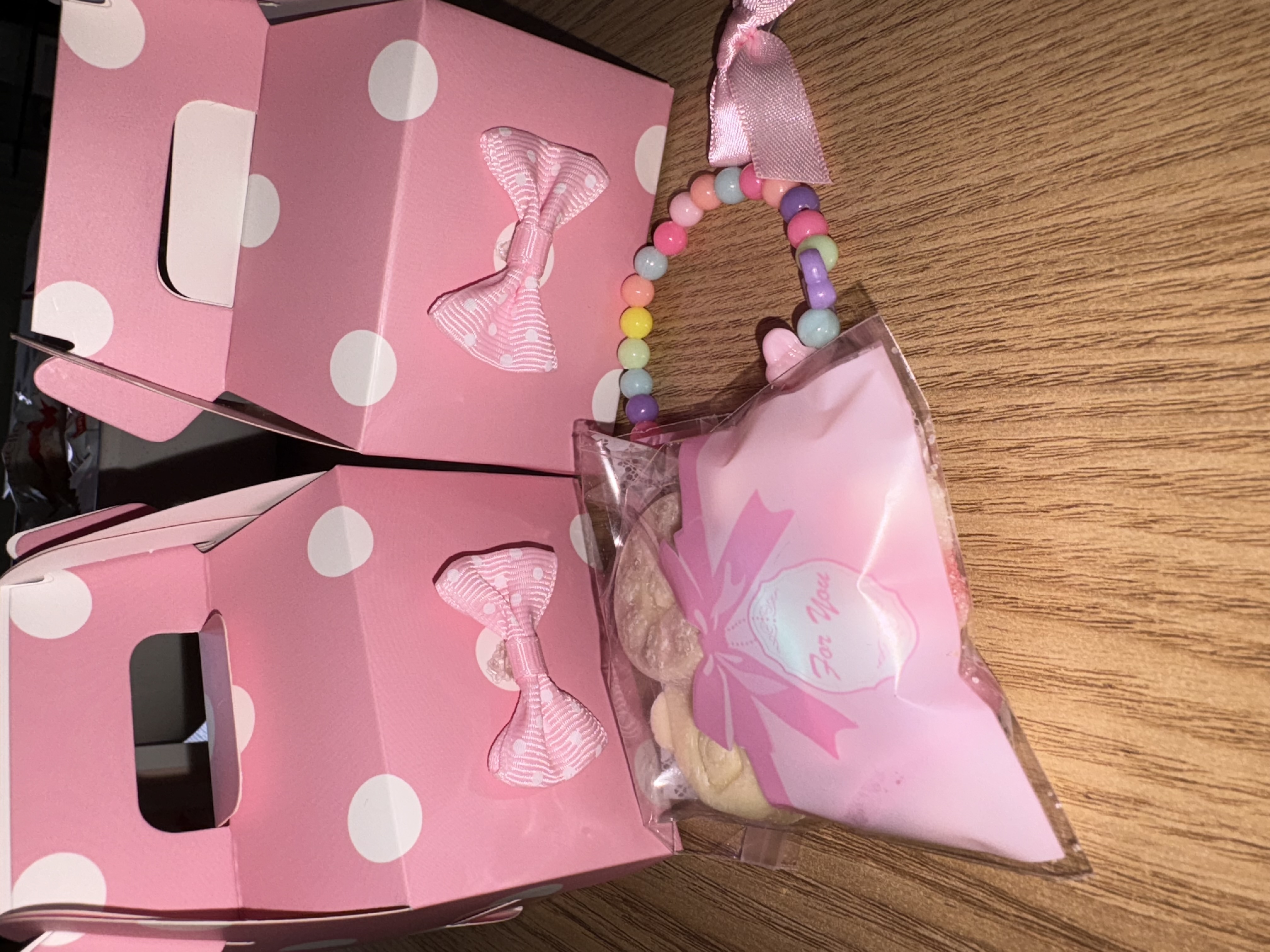 Pink Polka Dot favour Box 
