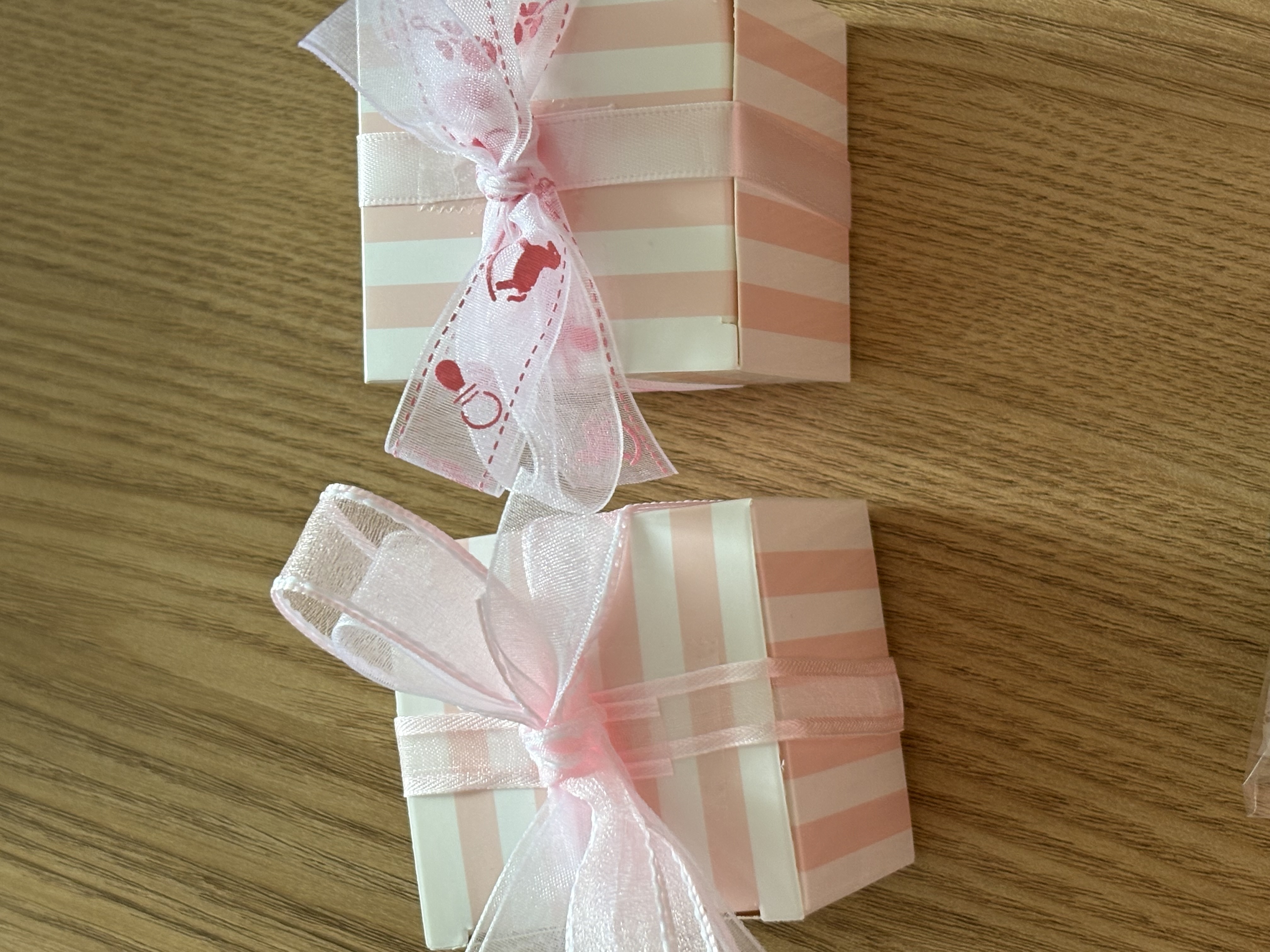 Pink and white striped favour Box