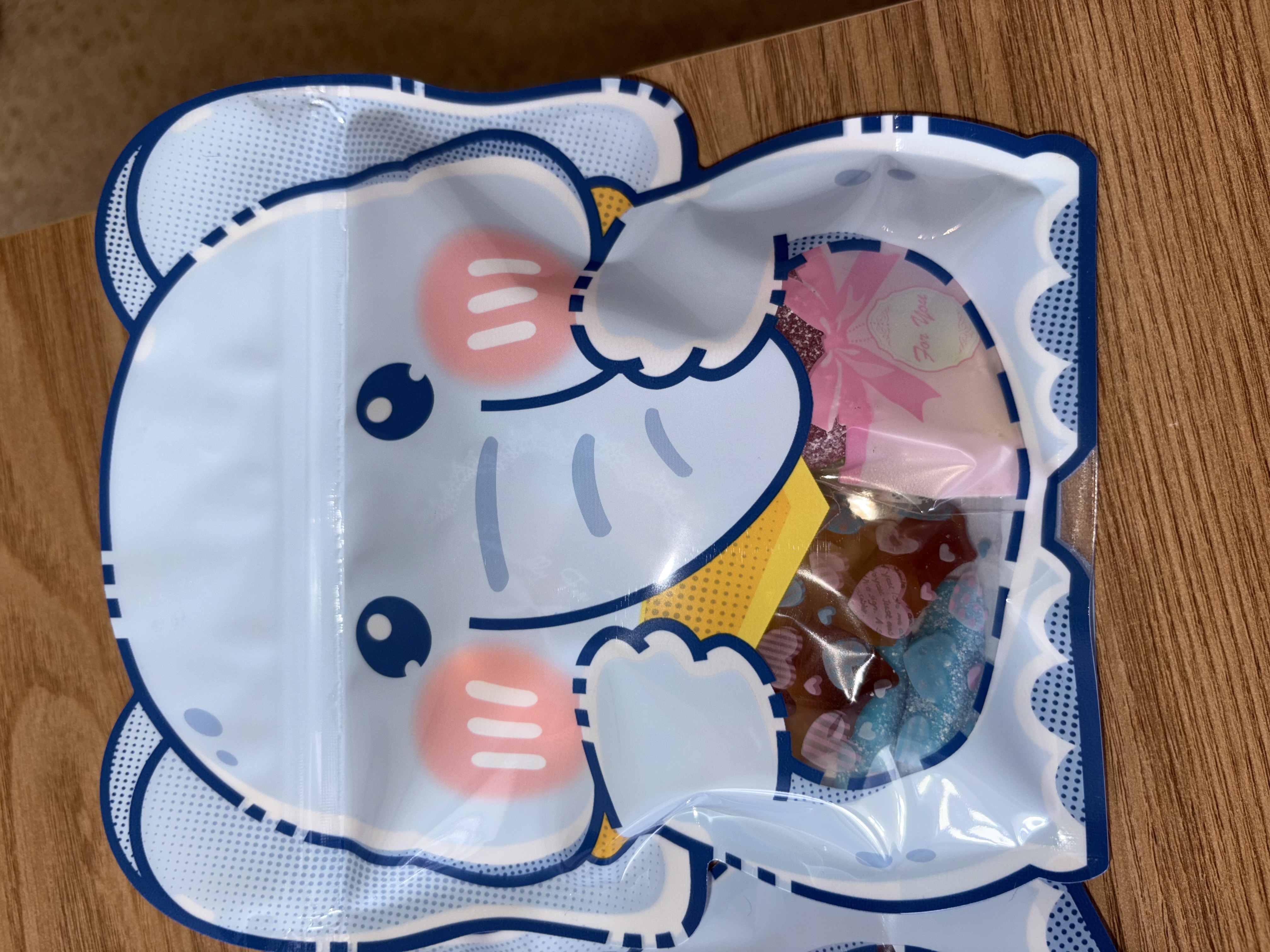 Elephant-themed sweet pouch