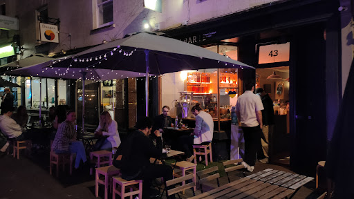 Brozen Bar