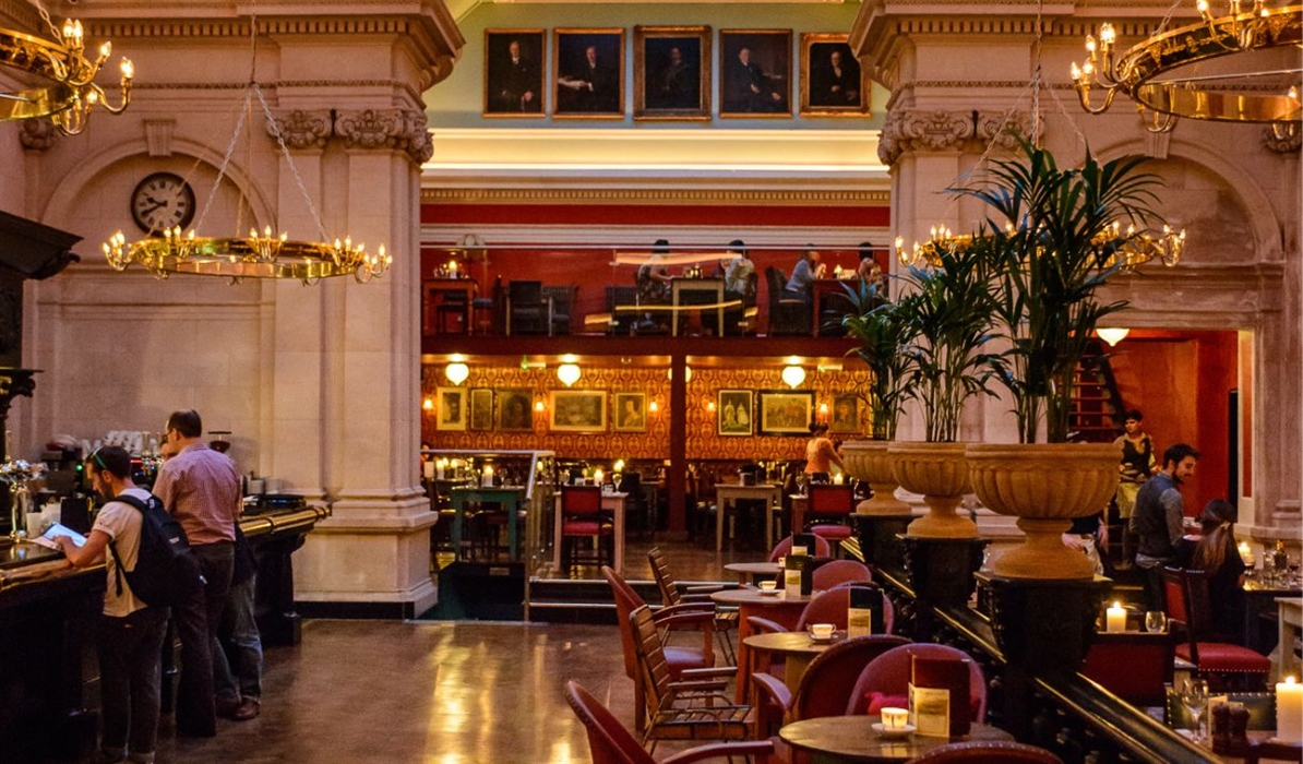 Cosy Club