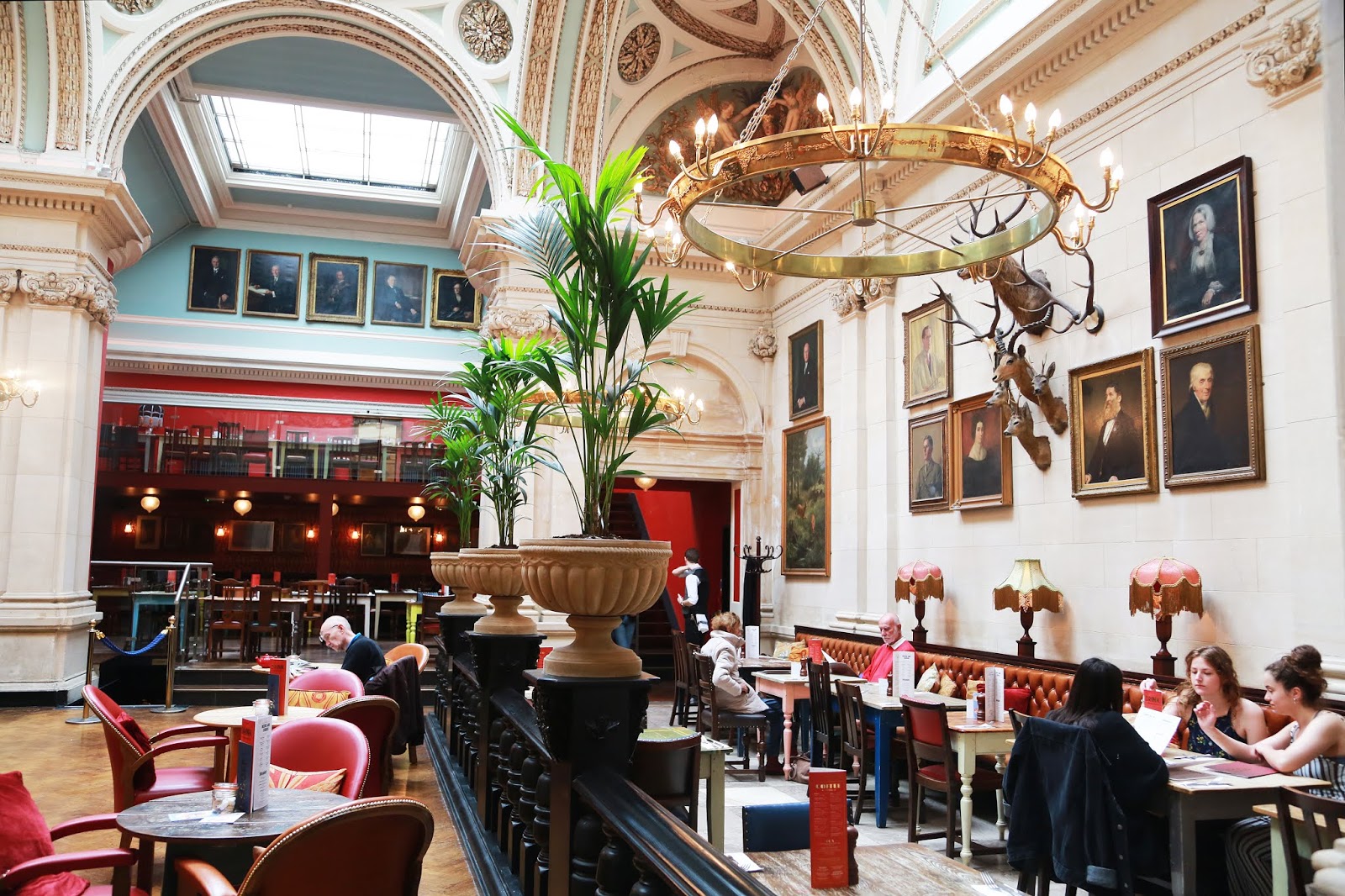 Cosy Club