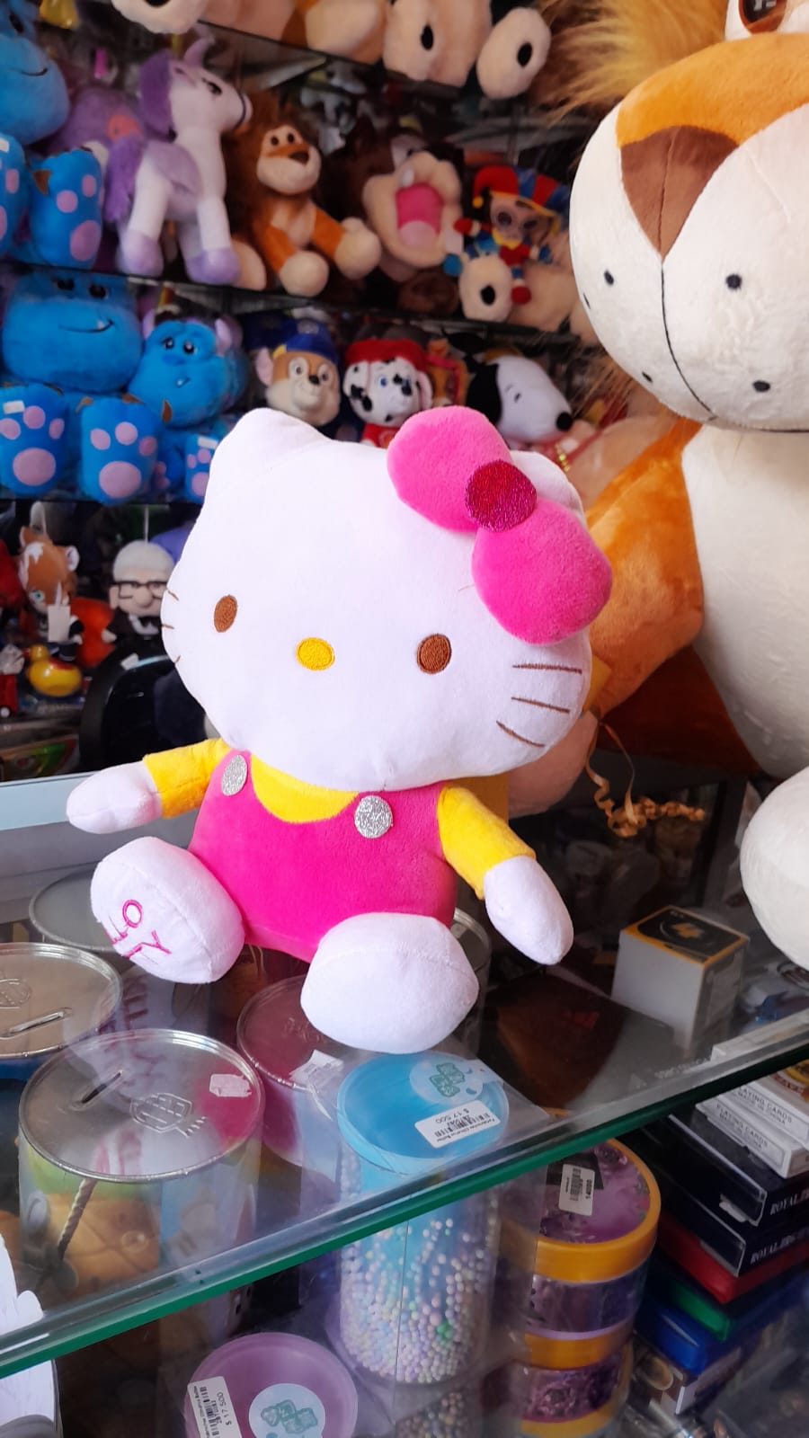 Hello Kitty Mediana