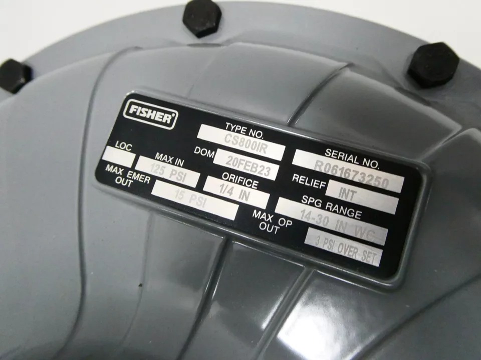 Fisher CS800IR 1-1/4" Pressure Reducing Regulator